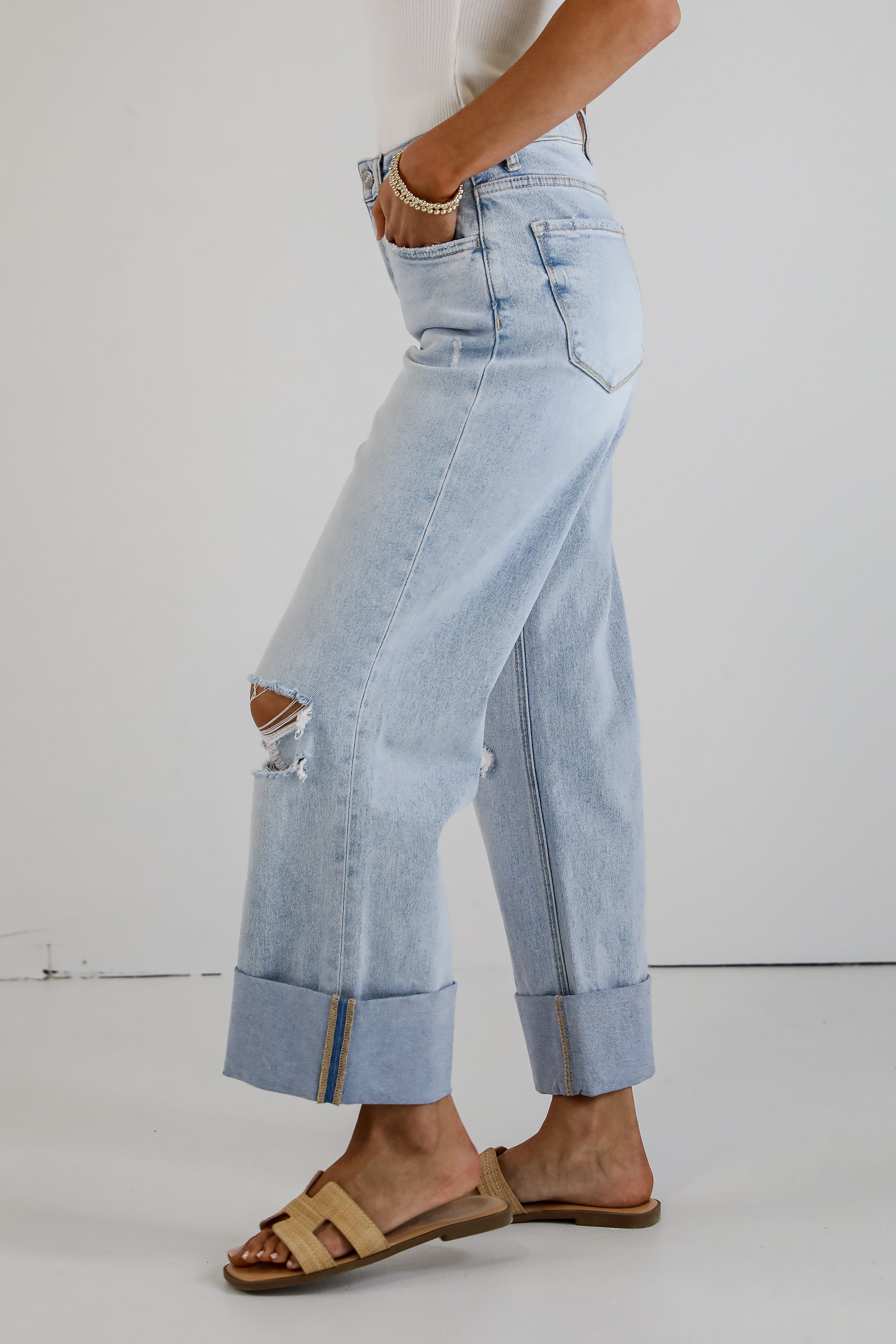 Demi Light Wash Super High Rise Cuffed Baggy Wide Leg Jeans for Women - Vintage Distressed Denim Pants for Casual Outfits & Streetwear Fashion