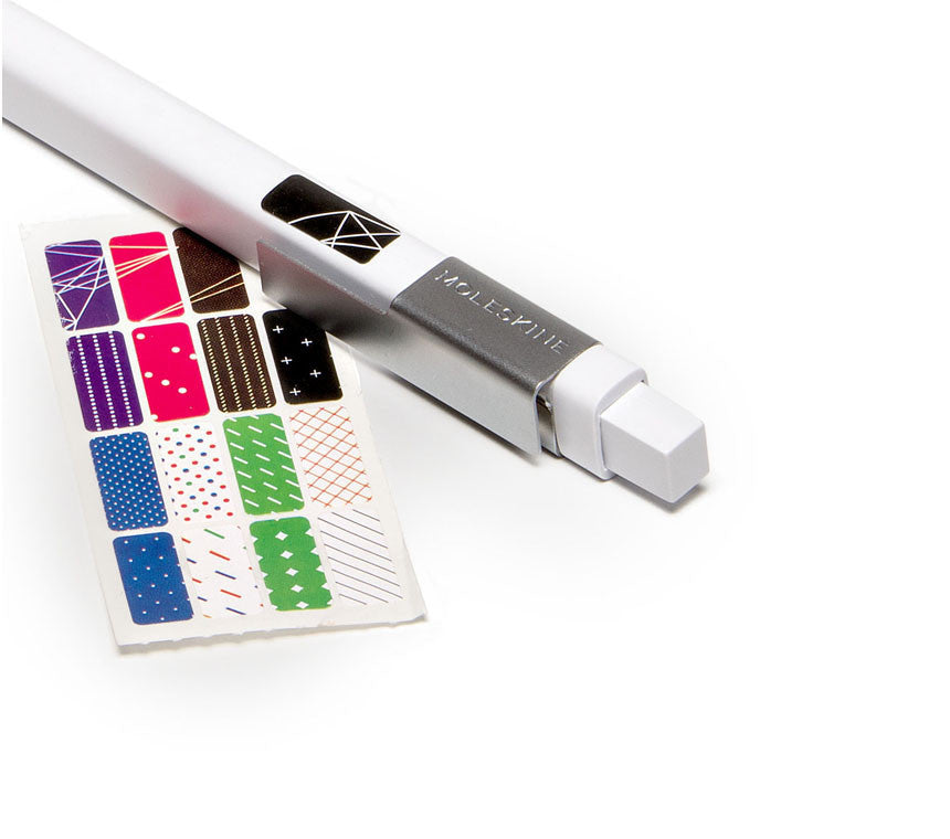 Moleskine Classic Click Ball Pen 0.5mm - Fine Point Retractable Pen for Smooth Writing - Perfect for Journaling, Note Taking & Office Use