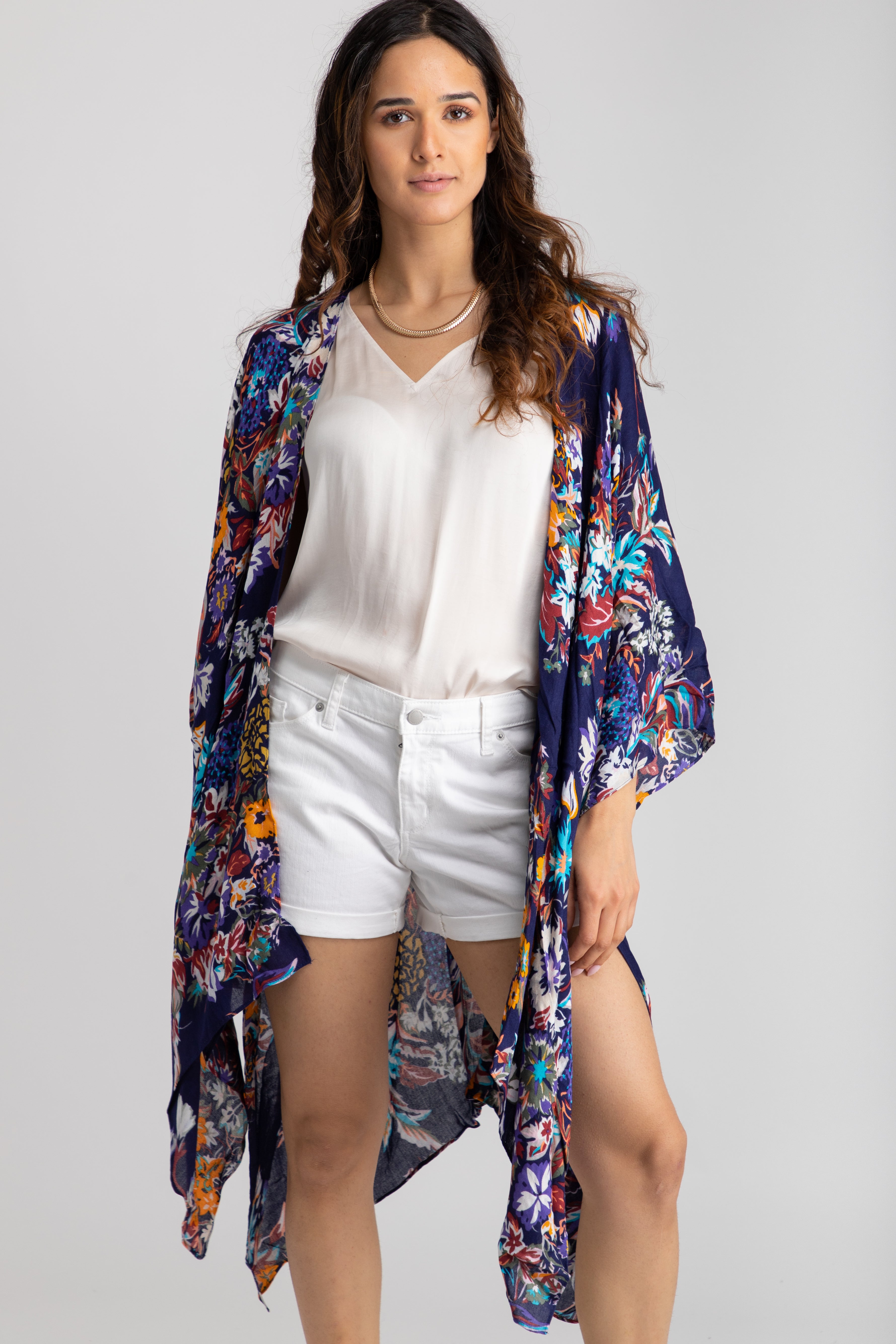 Elegant Floral Kimono Robe - Lightweight & Flowy Women's Cover Up for Beach, Pool, or Lounge Wear