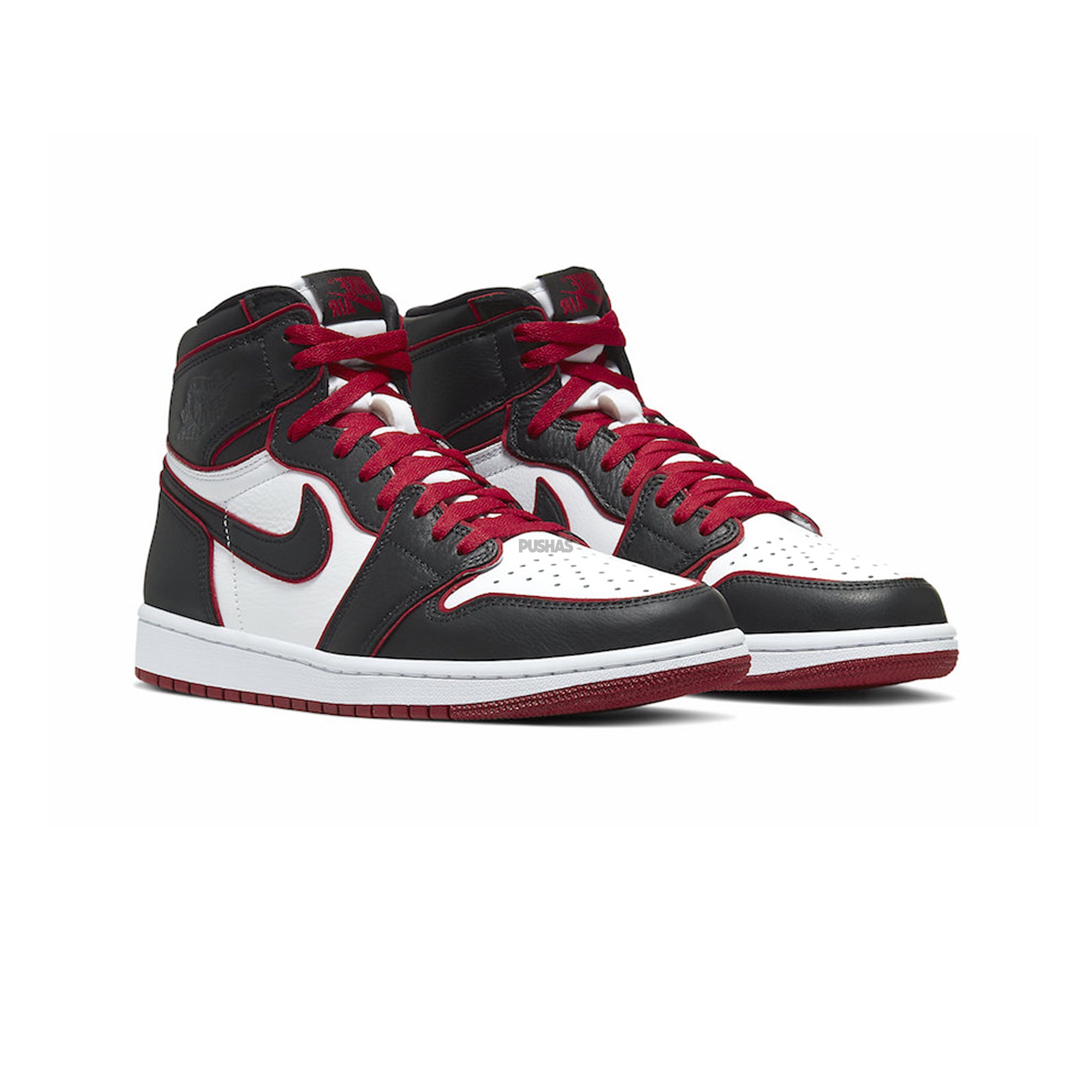 Air Jordan 1 'Bloodline' Retro High OG Basketball Shoes (2019) - Men's Sneakers for Streetwear, Sports & Casual Fashion