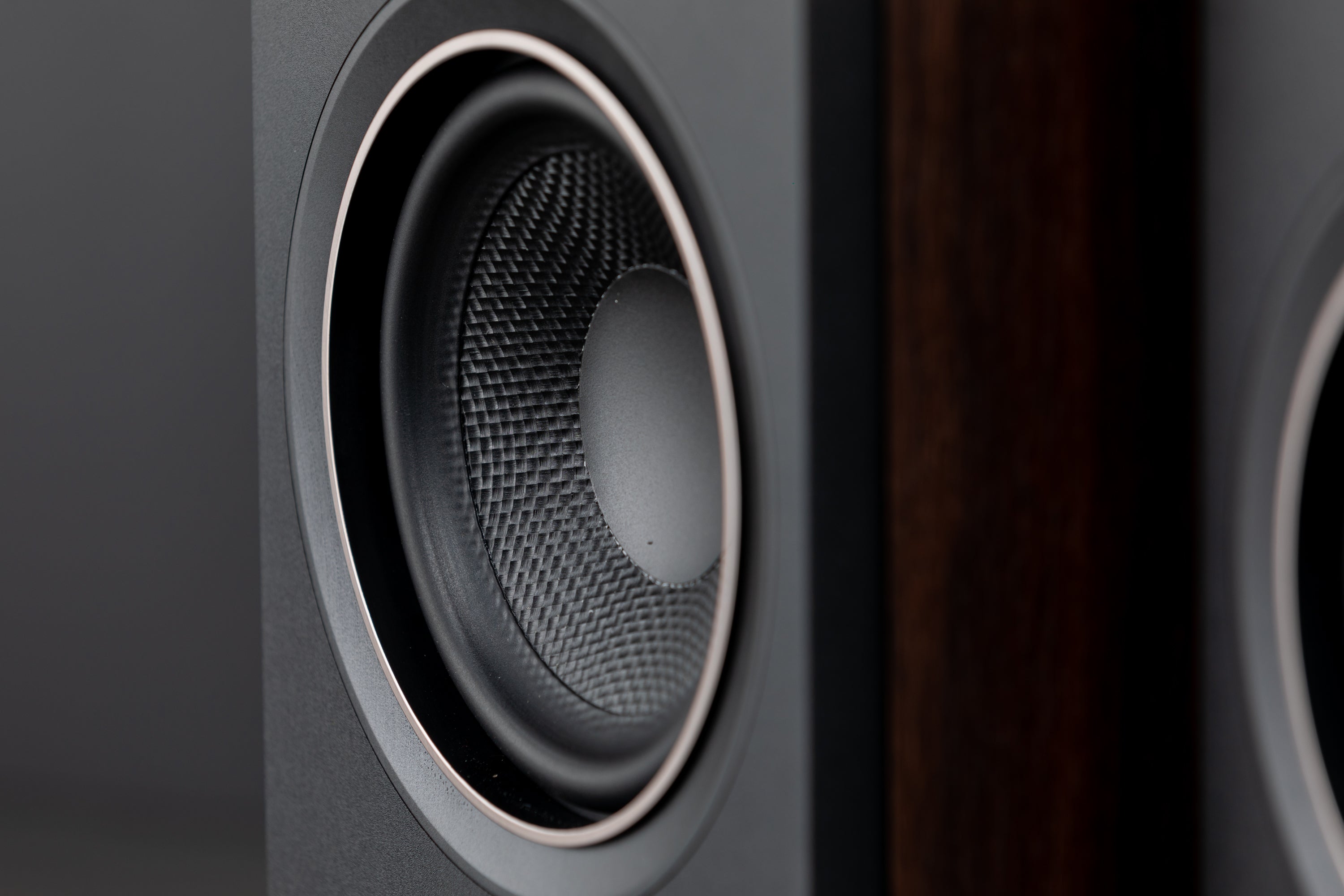 PSB Alpha P3/P5 Compact Bookshelf Speakers - High Fidelity Audio for Home Theater & Music Listening | Perfect for Small Spaces & Desktop Setups