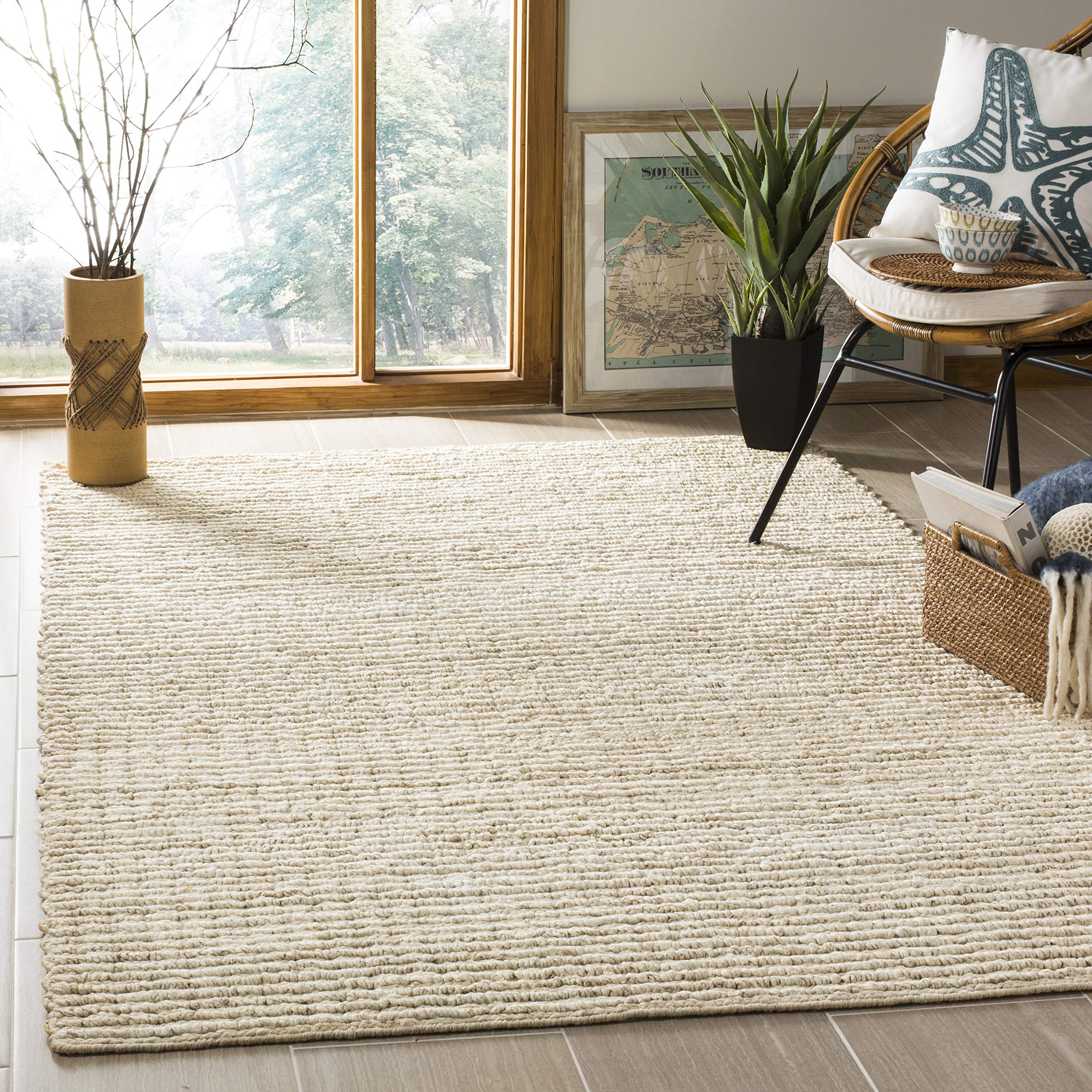 SAFAVIEH Natural Fiber Collection Handmade Jute Accent Rug - 3' x 5', Ivory, Farmhouse Style, Durable for High Traffic Areas | Perfect for Entryway, Living Room, Bedroom, Dining Room & Home Office Decor (NF750A)