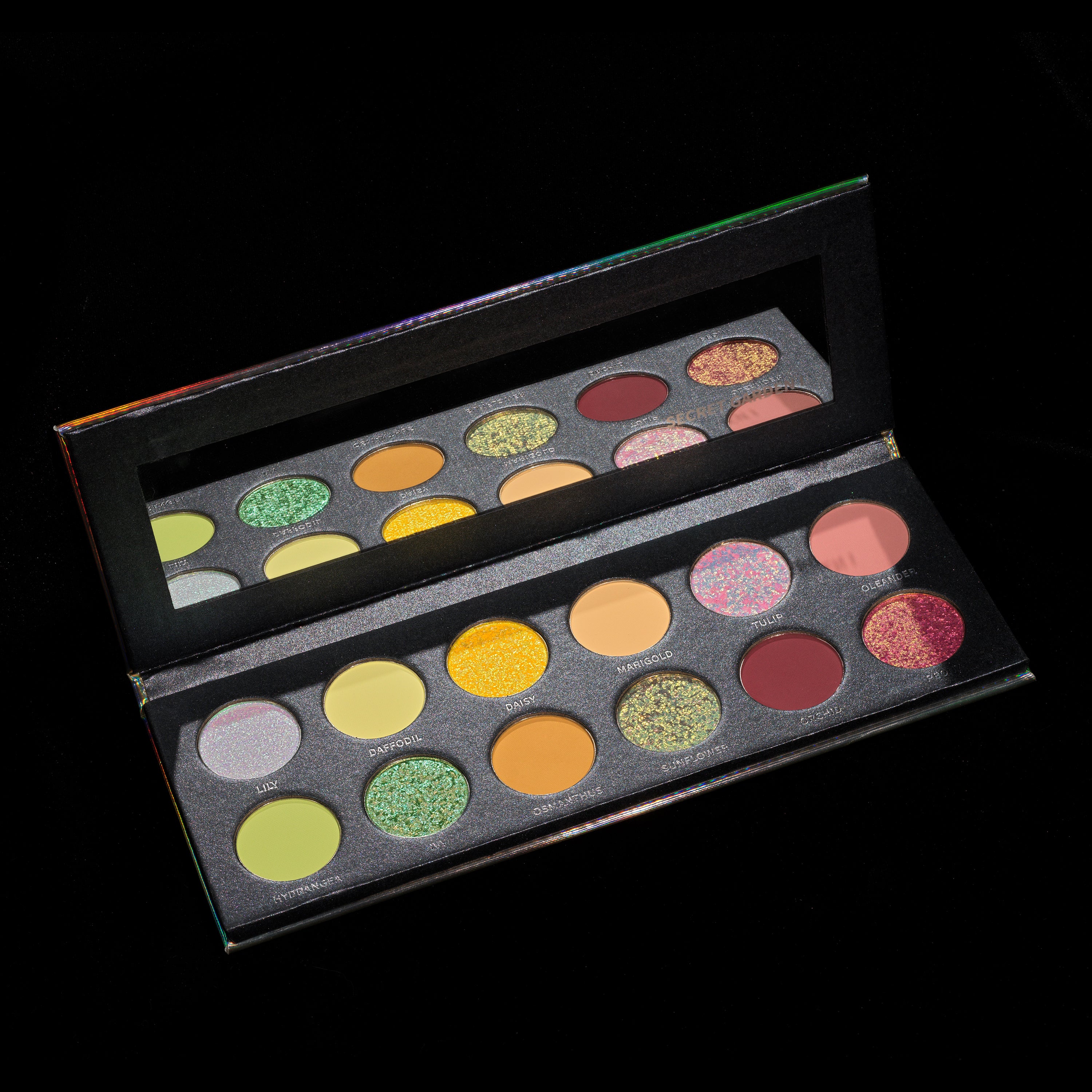 Secret Garden Eyeshadow Palette - 18 Highly Pigmented Matte & Shimmer Shades for Stunning Eye Looks | Perfect for Daytime, Night Out, and Special Occasions