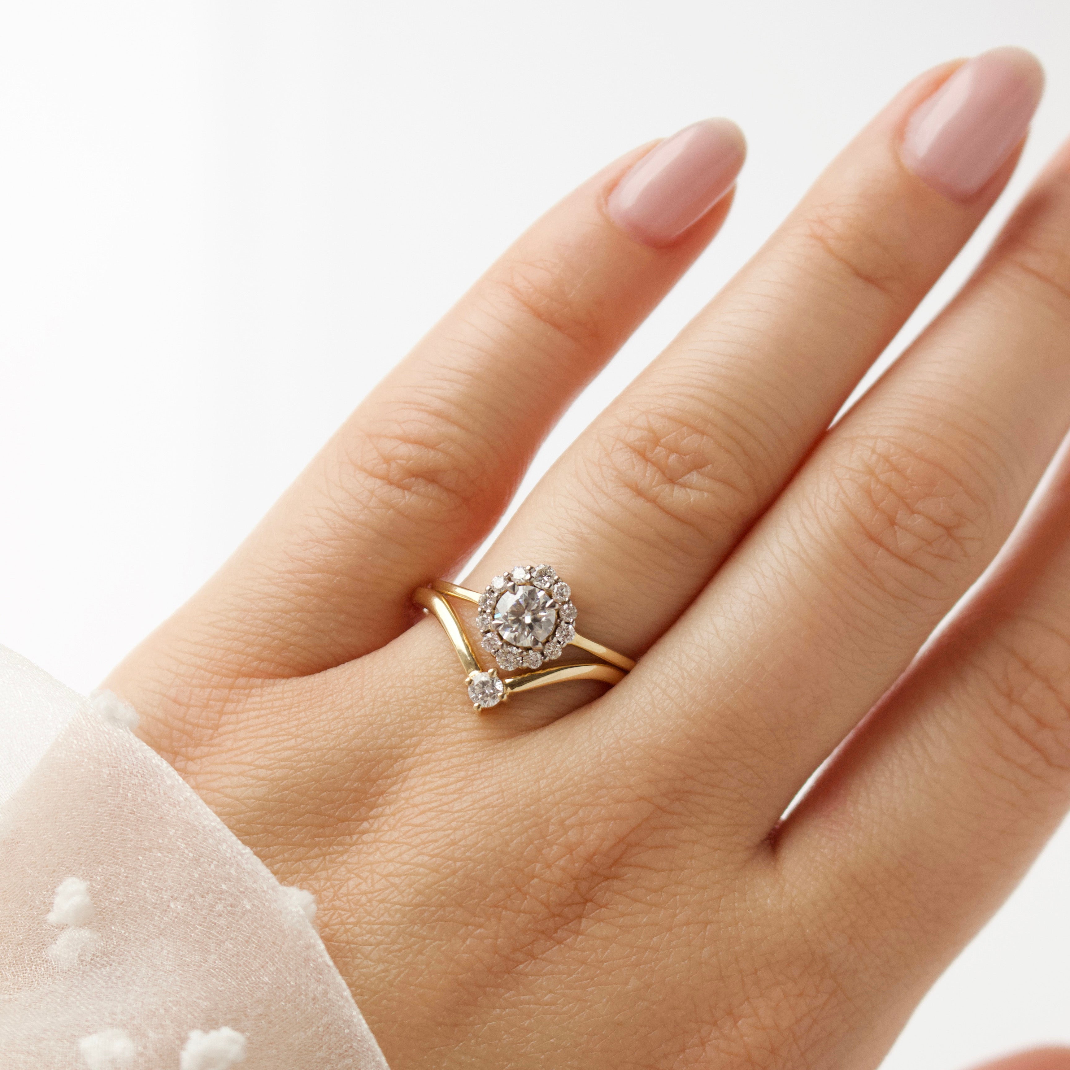 1 Carat Diamond Solitaire Wedding Band for Women - 14K White Gold Engagement Ring - Perfect for Proposals, Anniversaries & Bridal Jewelry