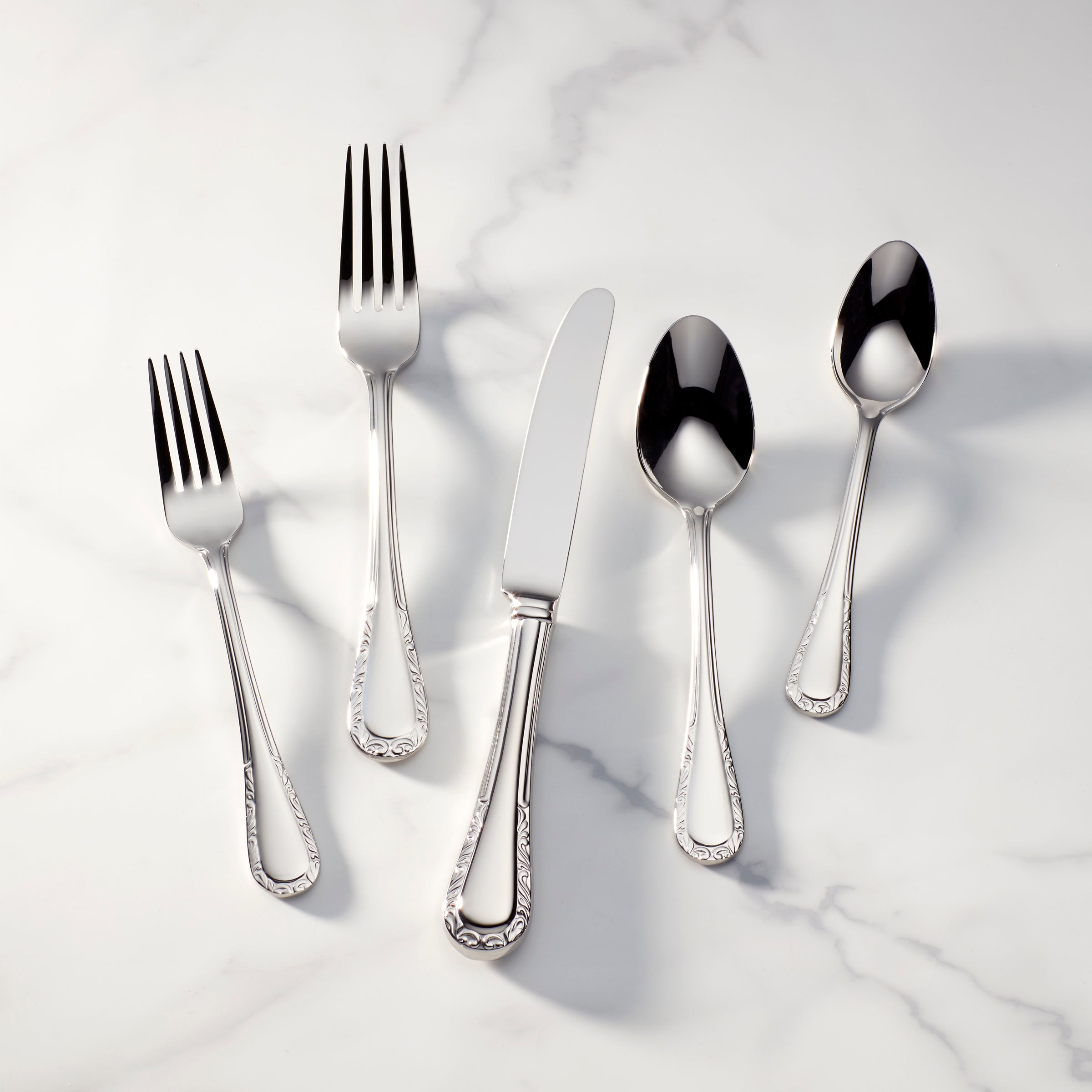 Elegant Venetian Lace 5-Piece Place Setting Set - Premium Tableware for Formal Dining, Weddings & Special Occasions
