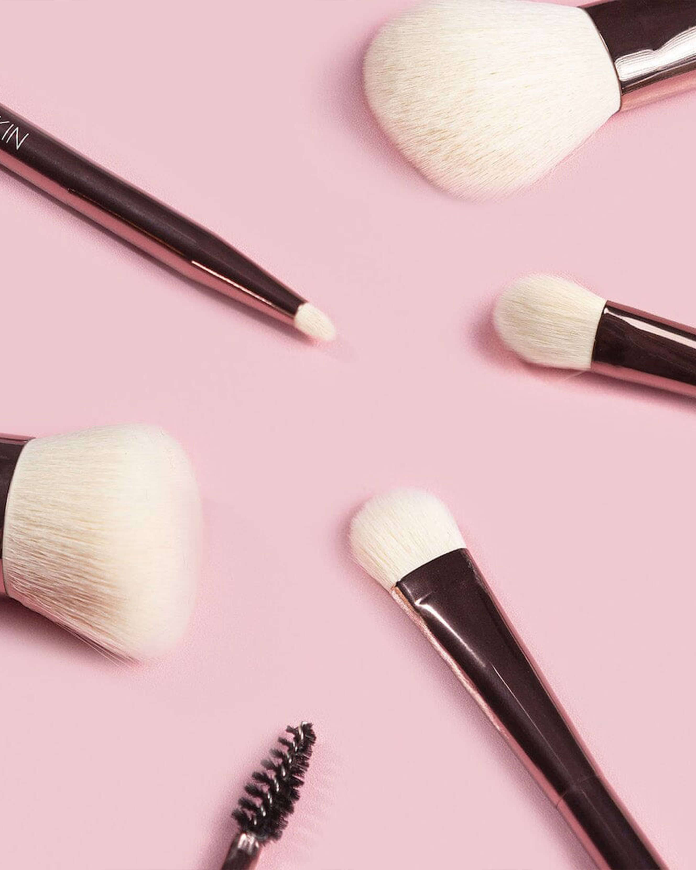 Sustainable Luxury Crease Brush for Wrinkles - Eco-Friendly & Reusable Fabric Steamer Brush for Clothes, Dresses & Suits - Perfect for Travel, Home & Office Use
