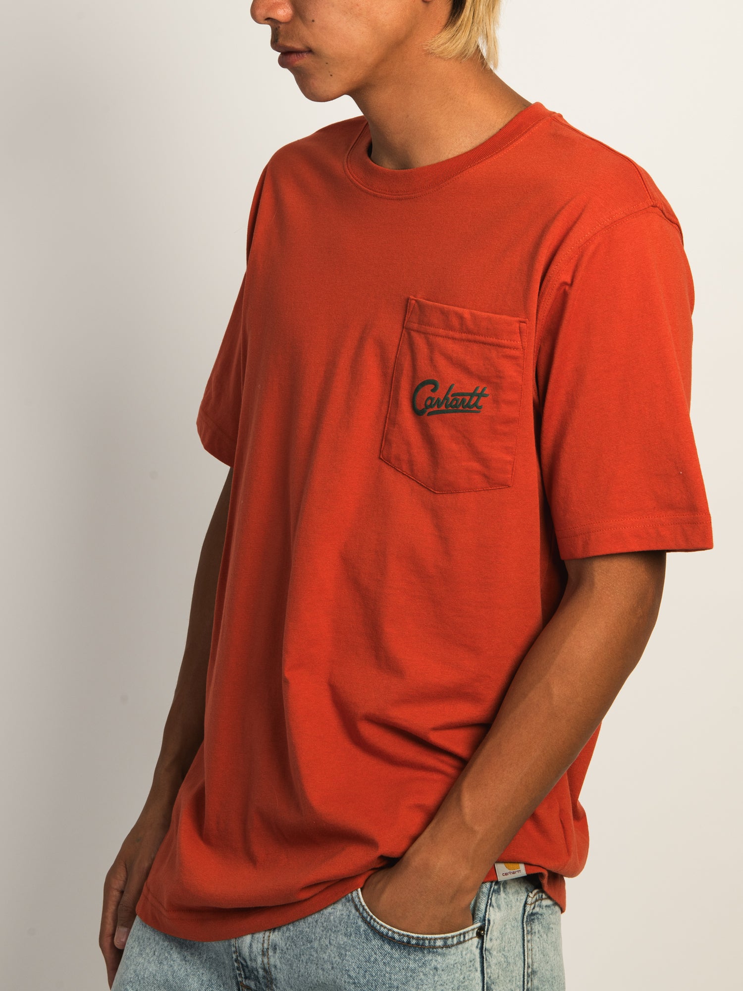 Carhartt Relaxed Fit Lightweight Pocket T-Shirt for Men - Comfortable Casual Wear for Work, Outdoor & Everyday Use