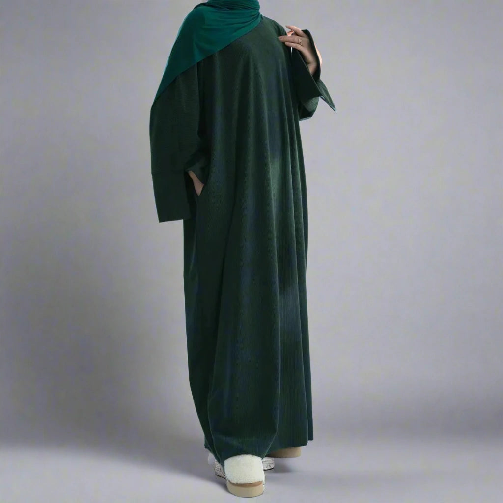 Stylish Winter Corduroy Abaya Dress for Muslim Women - Modest Islamic Fashion for Cold Weather & Special Occasions