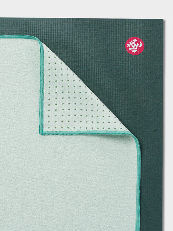 Manduka Yogitoes Non-Slip Yoga Mat Towel 71