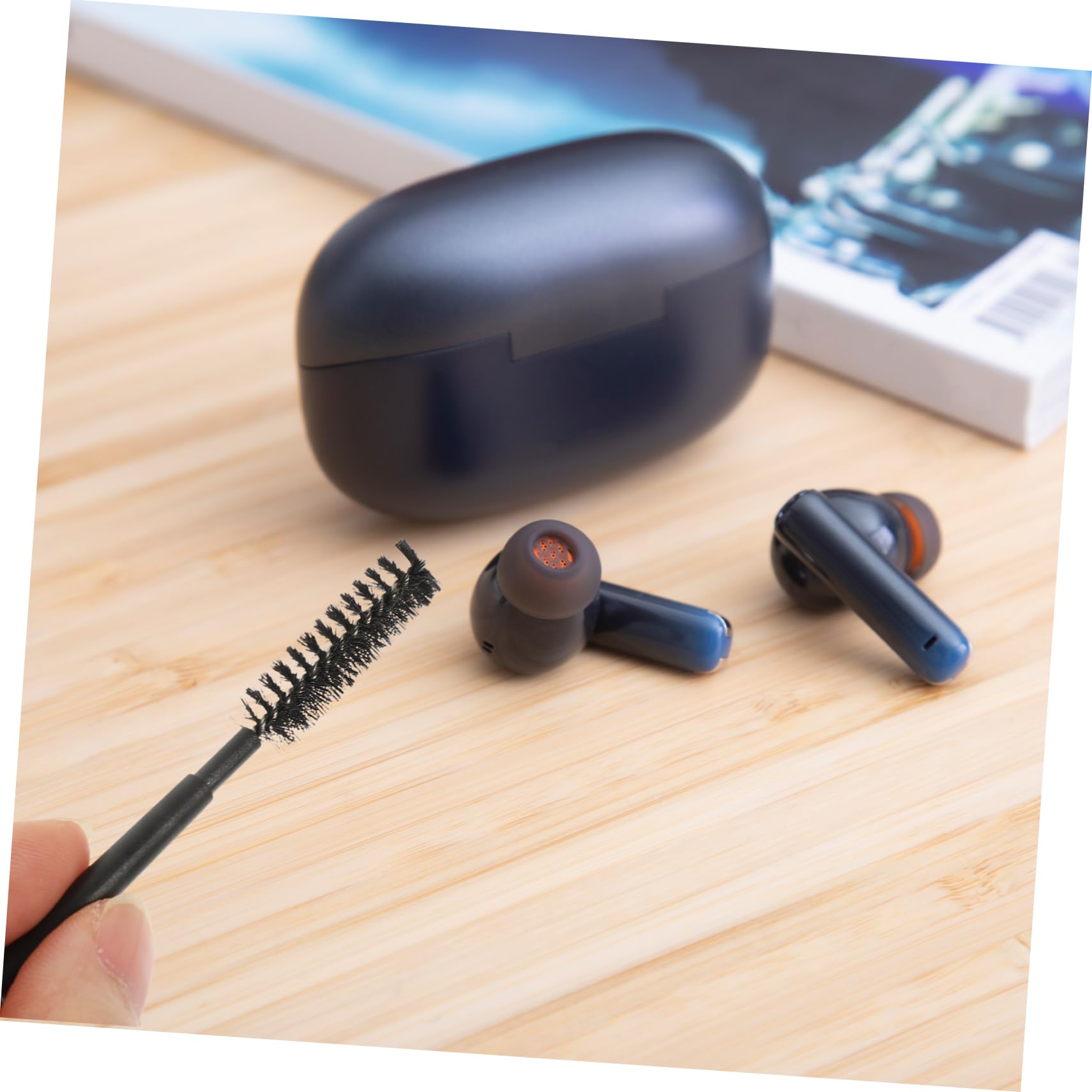 Gatuida 5pcs Headphone Cleaning Kit - Safe Material for Headphones & Phones - Perfect for Daily Device Care