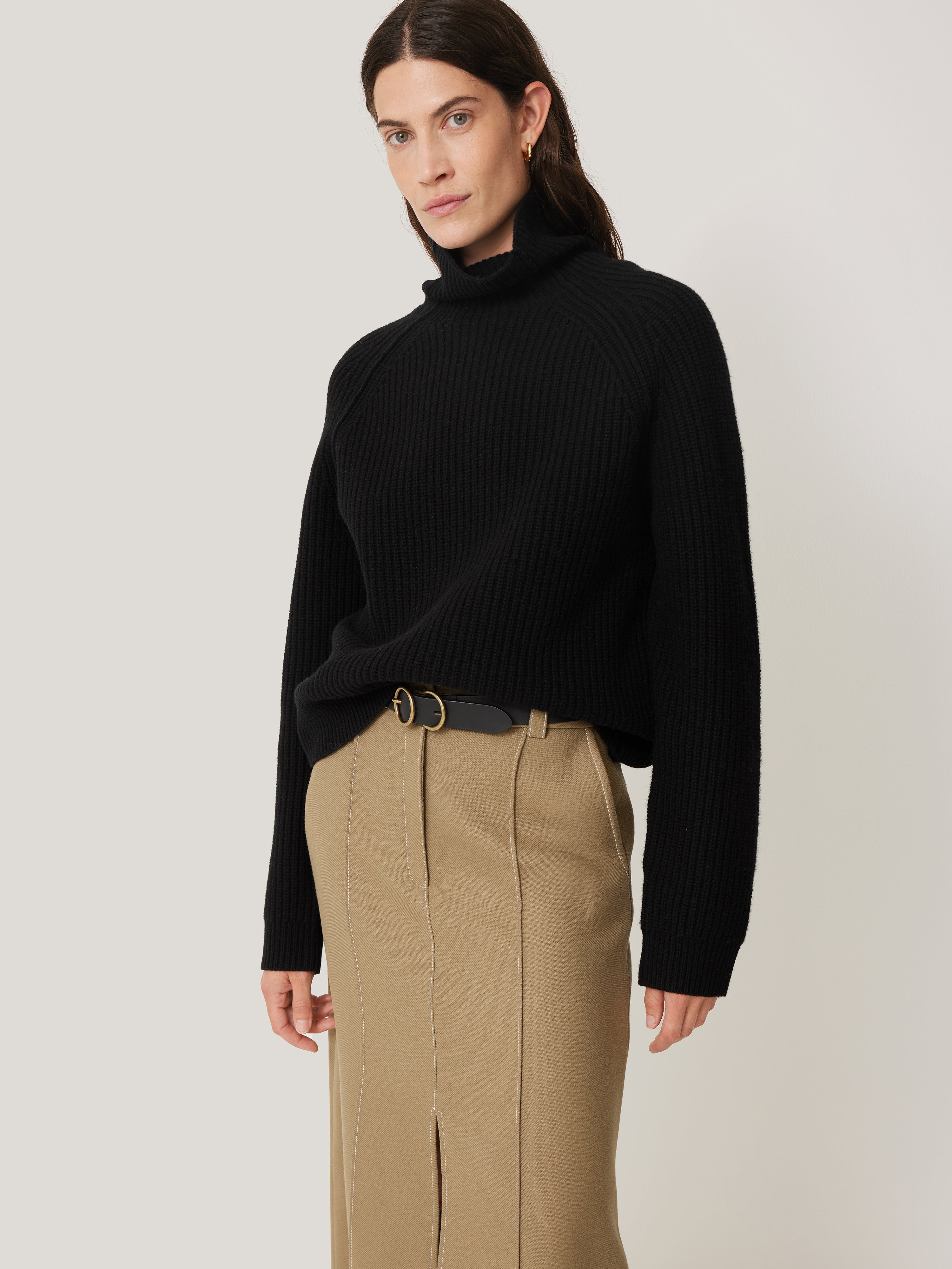 Premium Merino Wool Fisherman's Rib Jumper Sweater - Soft & Warm Winter Pullover for Men & Women | Black | Perfect for Outdoor Activities, Casual Wear & Cold Weather Fashion