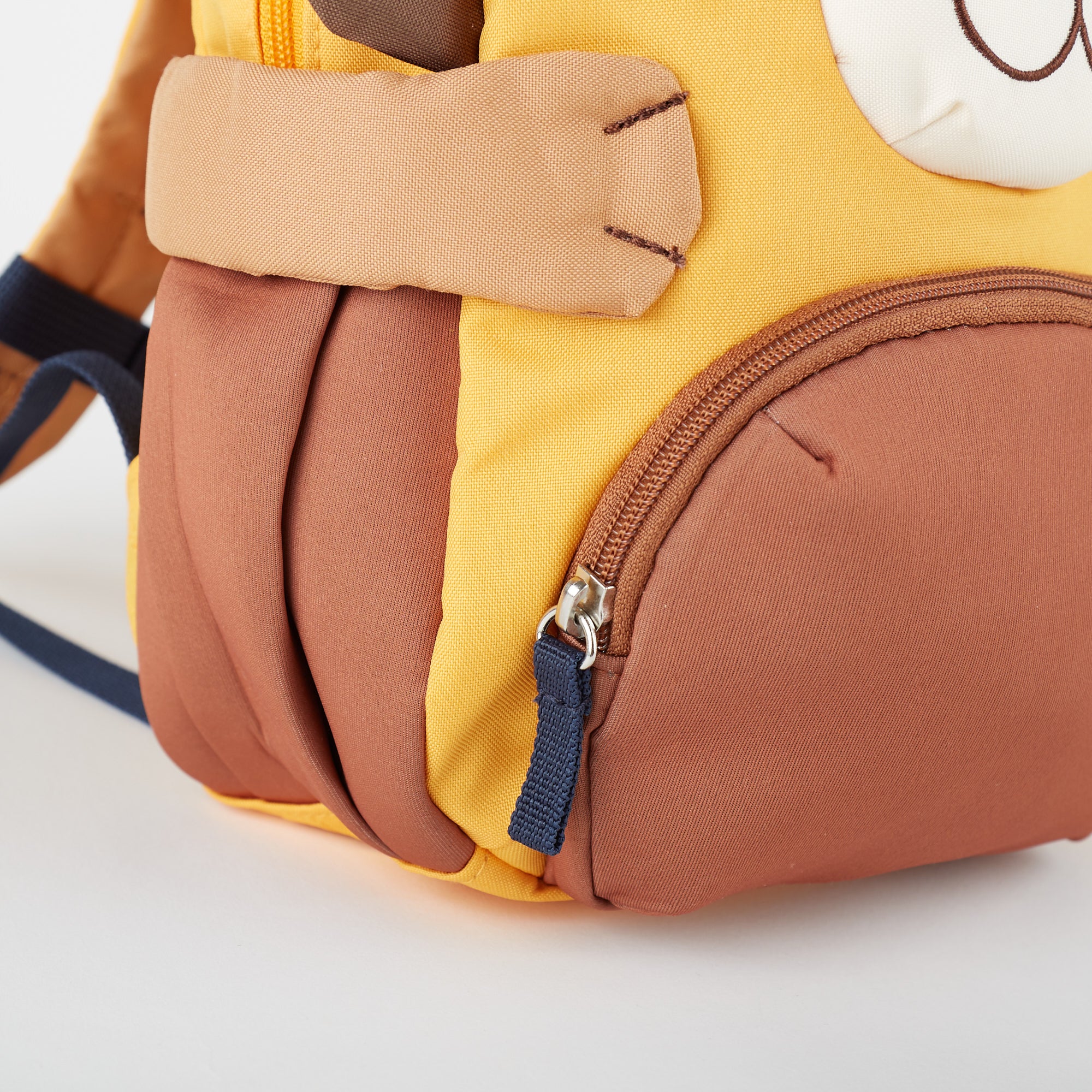 Lion Backpack for School, Travel & Hiking - Durable & Stylish Lion Print Backpack for Men & Women - Perfect for Daily Use, Outdoor Adventures & Gifts