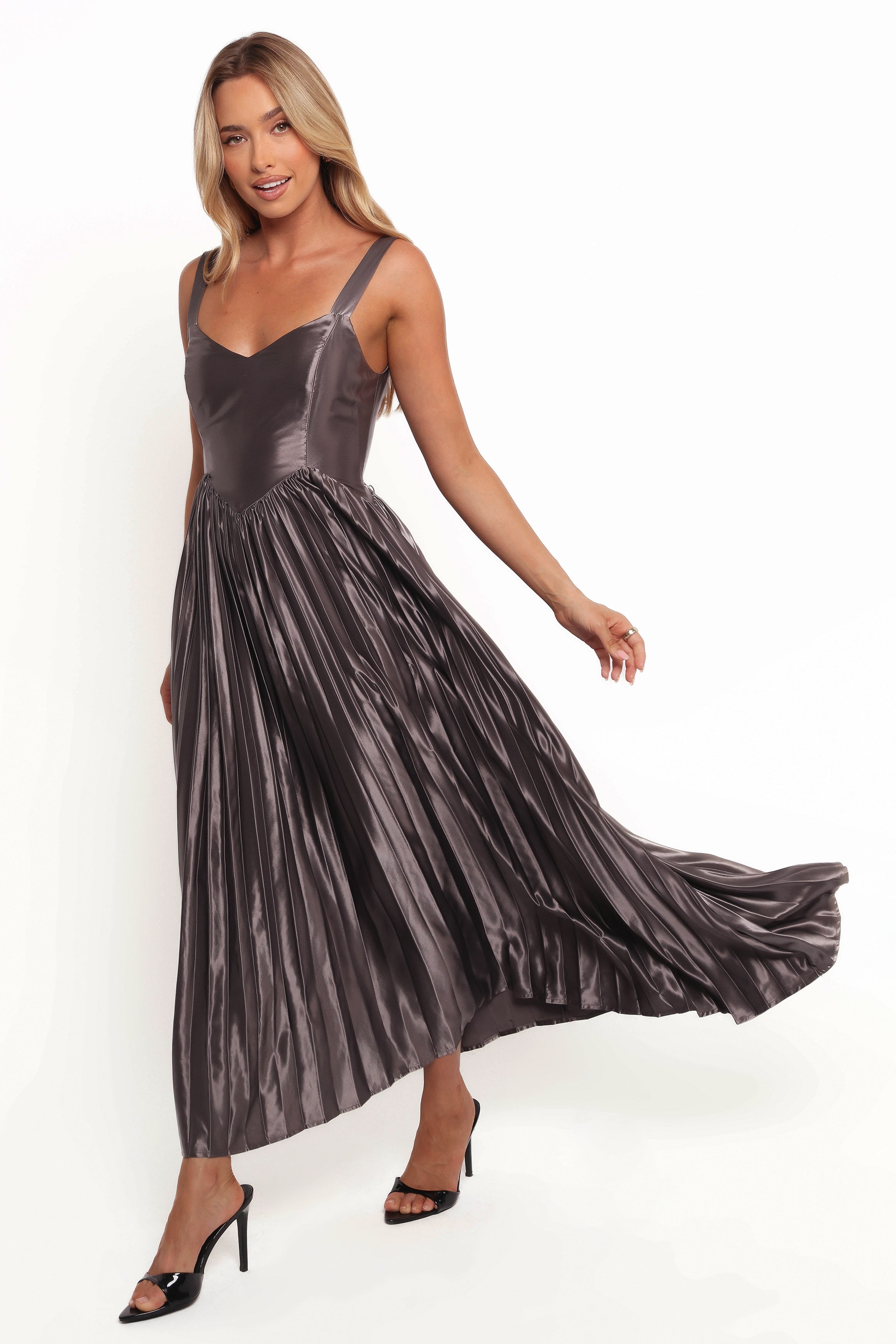 Camala Maxi Dress - Grey Silver | Elegant Long Flowy Dress for Women | Perfect for Summer, Beach, Parties & Casual Wear