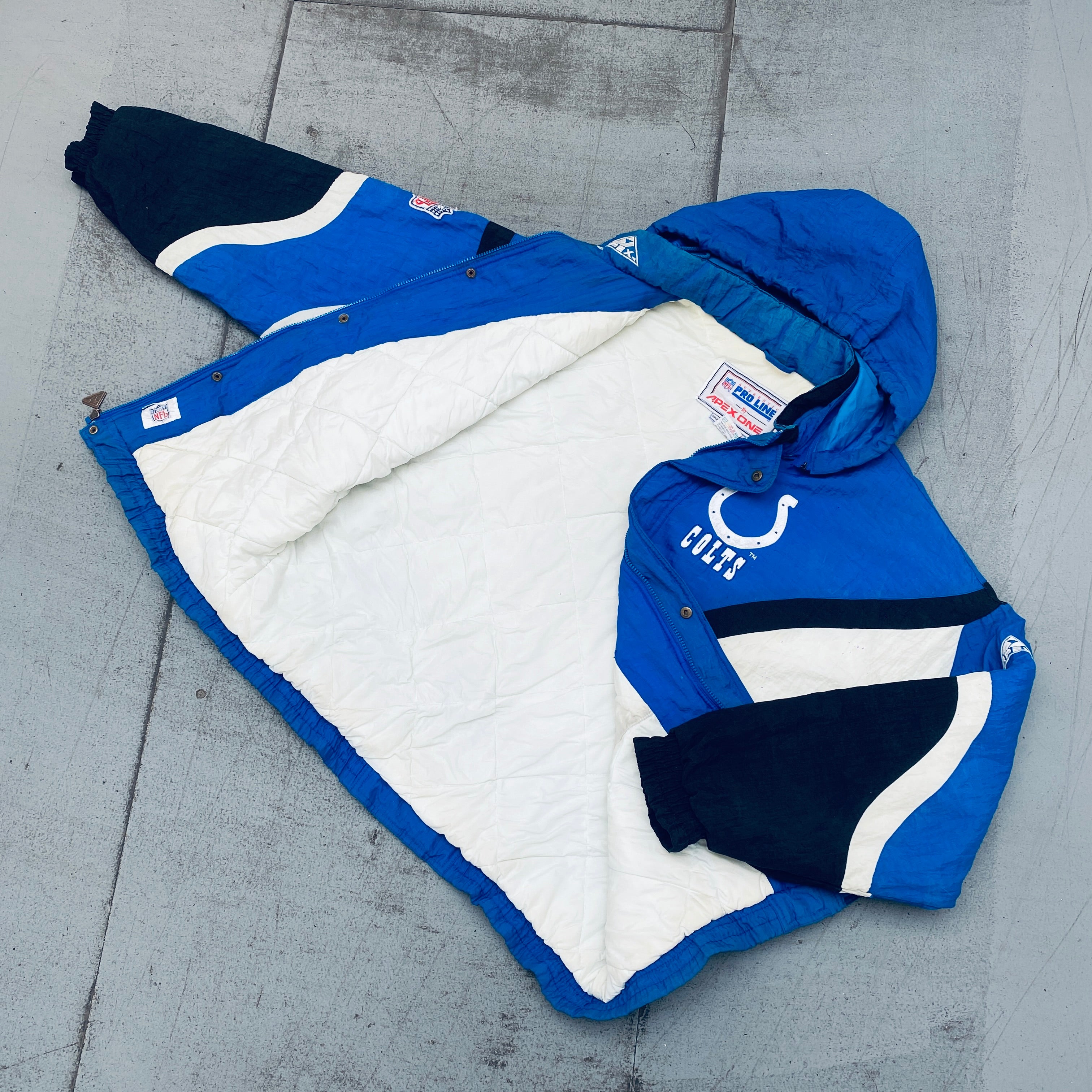 Indianapolis Colts 1990s Apex One Ice Cream Man Wave Proline Full Zip Jacket XL - Vintage NFL Football Fan Gear for Game Day & Casual Wear