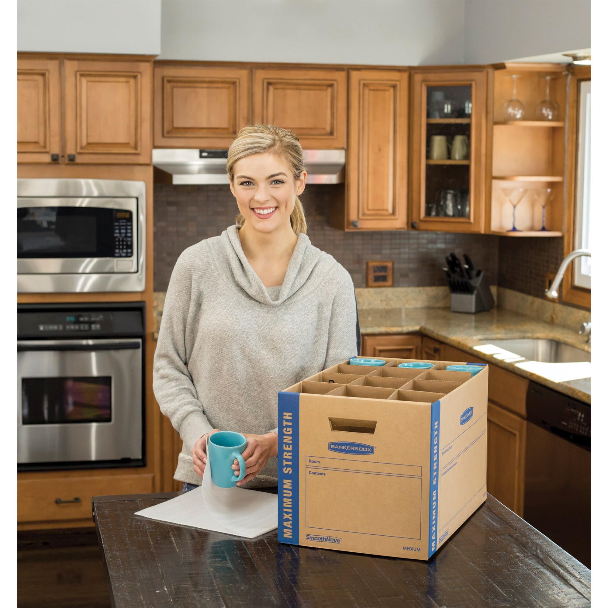 Bankers Box Kitchen Kit Moving Box with Dividers & Cushions - 1 Pack, 15x12x10 Inches - Reinforced Handles, Tape-Free Assembly, Sturdy Lid - Perfect for Home Organization, Office Storage & Moving Supplies