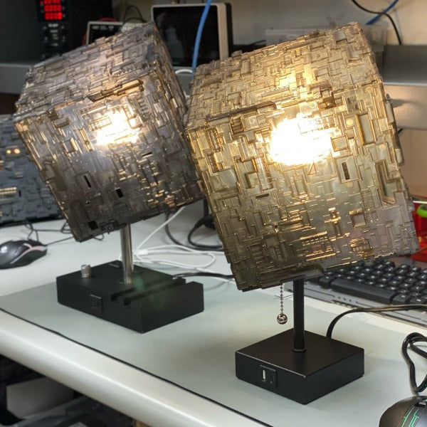 Star Trek Borg Cube LED Table Lamp - Sci-Fi Decor for Bedroom, Office & Geek Gifts - Perfect for Trekkie Fans & Collectors