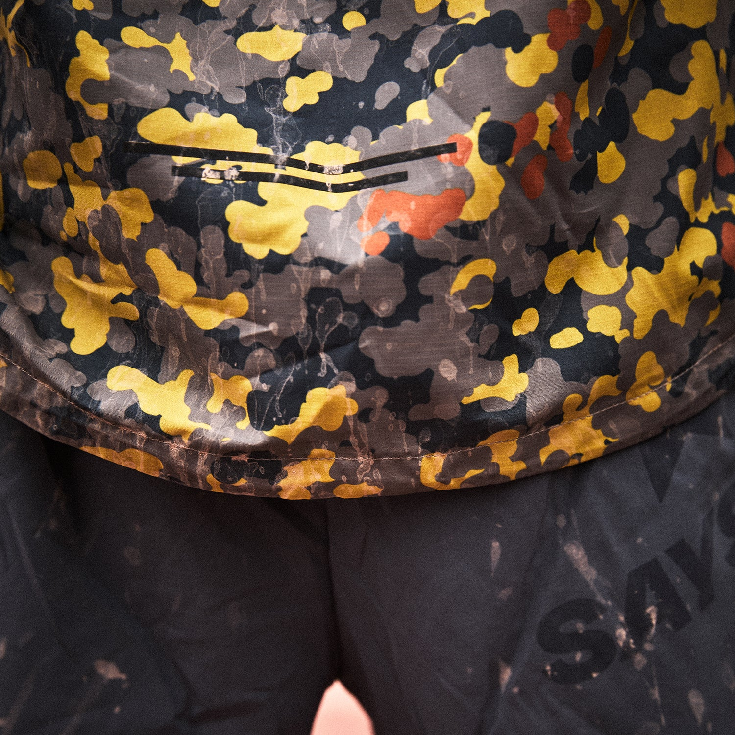 SAYSKY Men's Camo Pace Jacket - Lightweight Waterproof Running Jacket for Outdoor Jogging & Hiking (1019) - Perfect for Trail Running and Urban Commuting