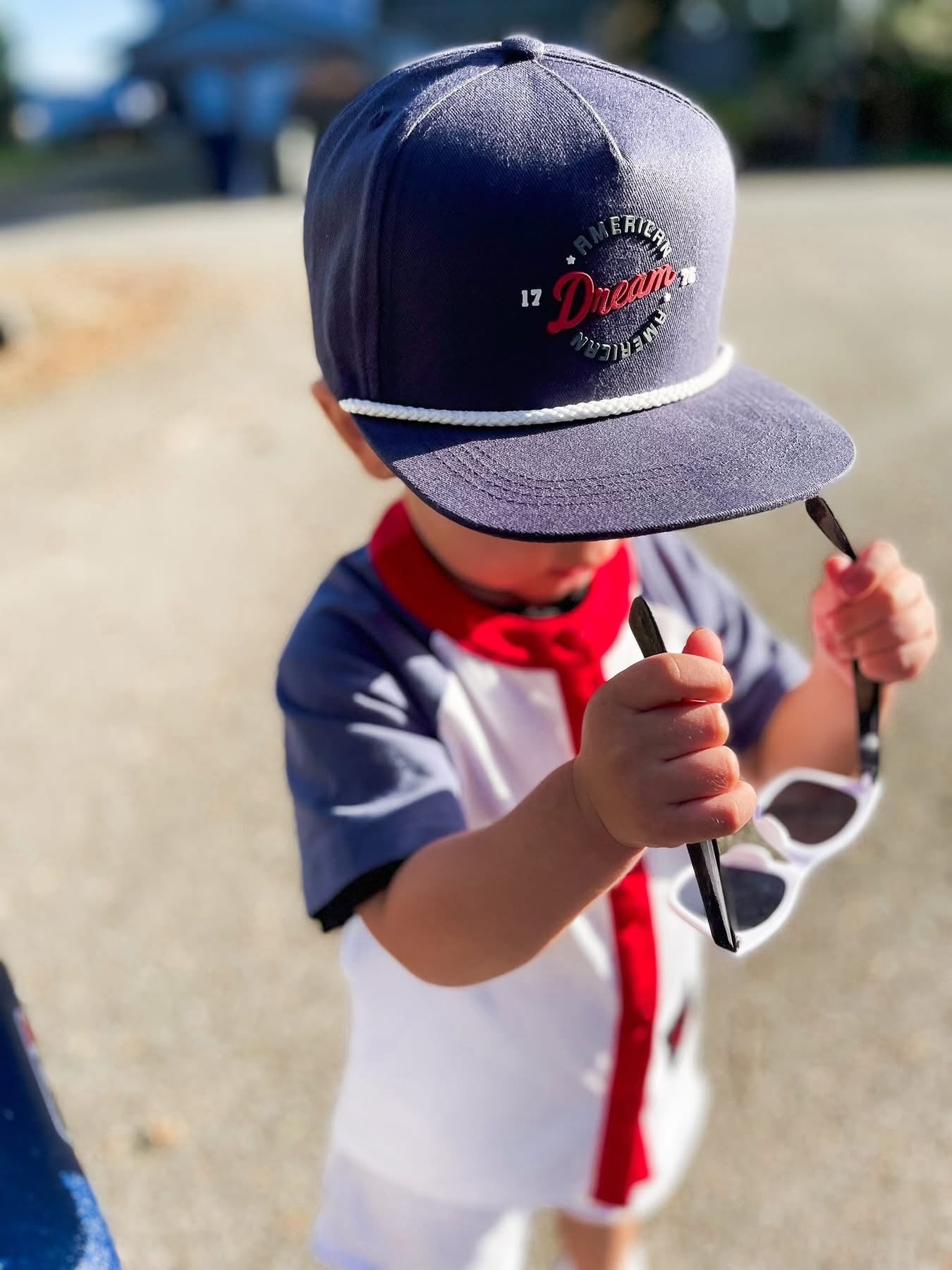 American Dream Hat - Stylish & Patriotic Baseball Cap for Men & Women - Perfect for 4th of July, Sports Events & Outdoor Activities
