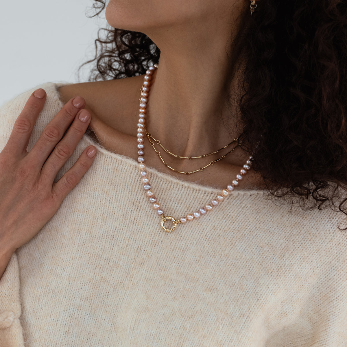 Pearl Aria Necklace for Women - Elegant 18K Gold Plated Pearl Pendant Necklace Jewelry Gift for Her - Perfect for Weddings, Anniversaries & Special Occasions