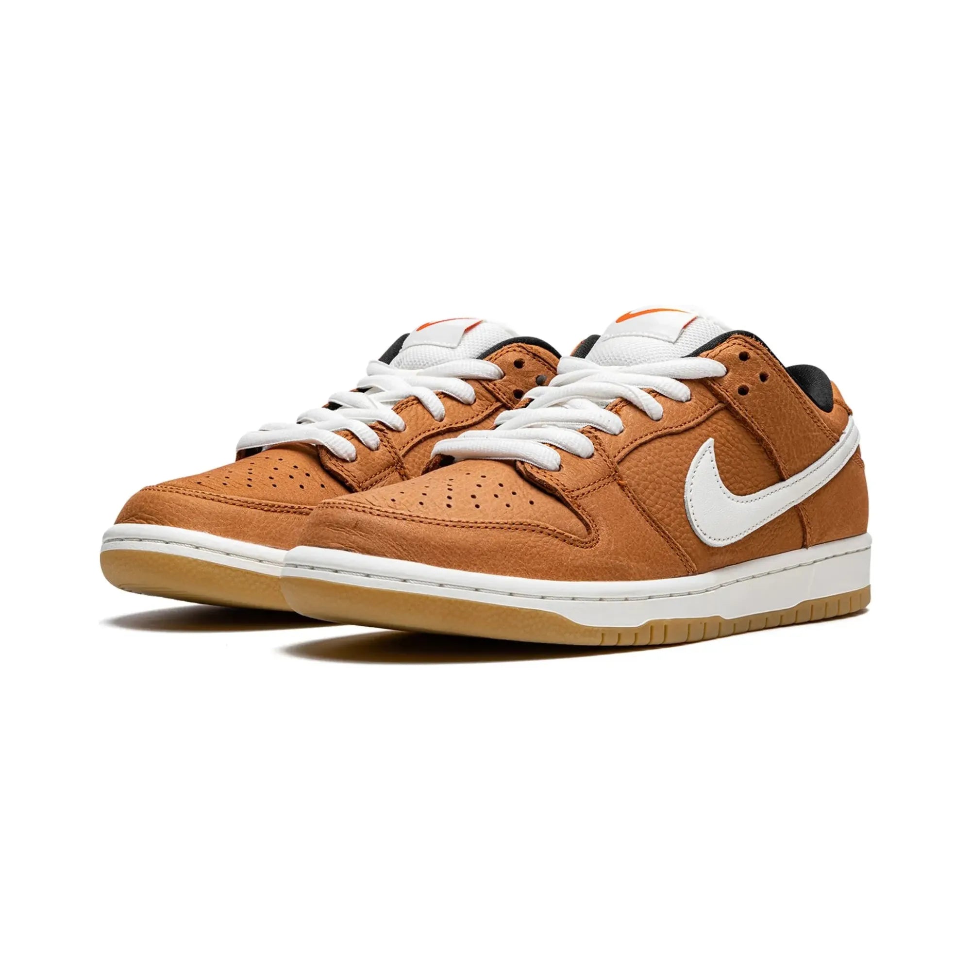 Nike SB Dunk Low Pro Dark Russet - Men's Skateboarding Shoes for Street Style & Sneaker Collectors | Perfect for Casual Wear, Skateboarding & Sneakerhead Fashion