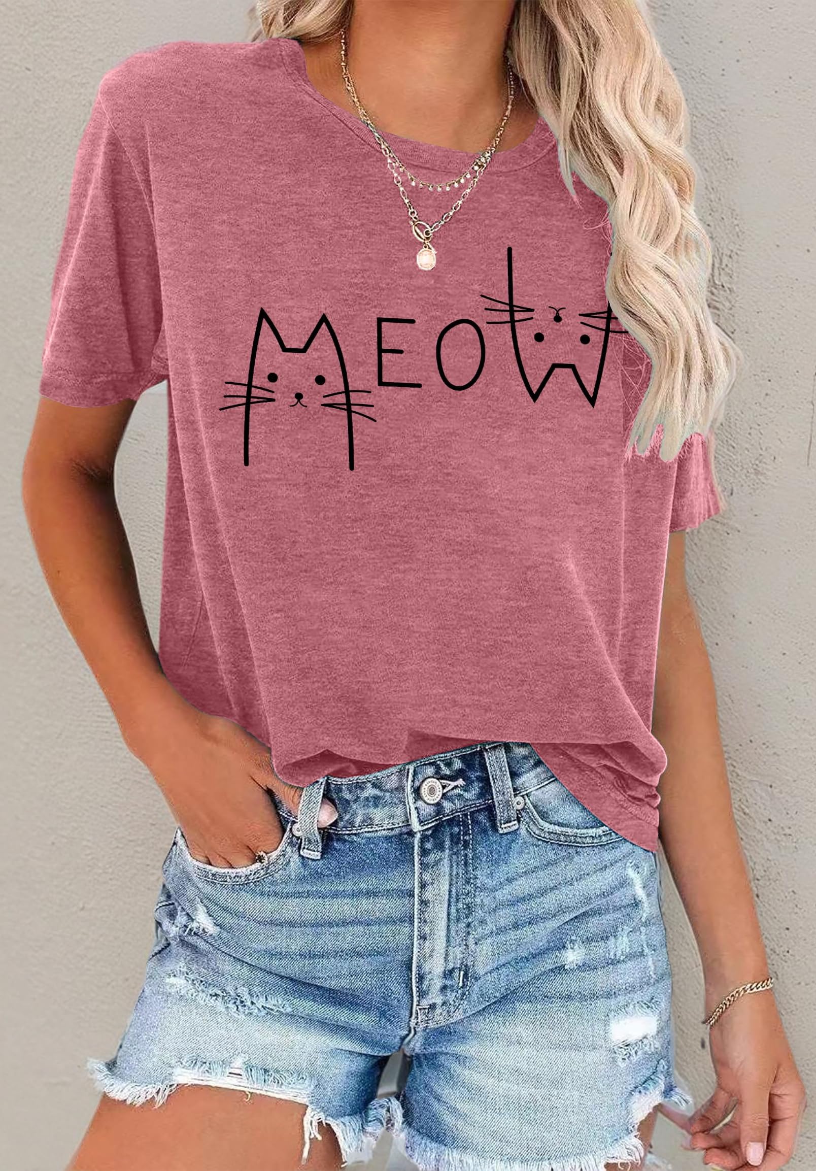 Funny Cat Mom T-Shirt for Women - Cute Cat Mama Graphic Tee - Perfect Pet Lover Gift - Soft Cotton Casual Shirt - Great for Cat Owners & Animal Lovers - Ideal for Casual Wear, Gifts & Cat-Themed Events