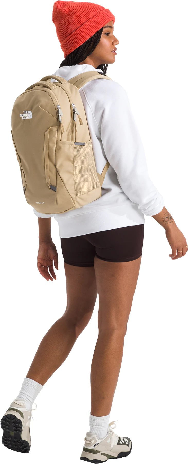 The North Face Women's Vault Backpack - Lightweight Hiking Daypack for Outdoor Adventures, Travel & School - Durable Water-Resistant Laptop Backpack with Multiple Pockets