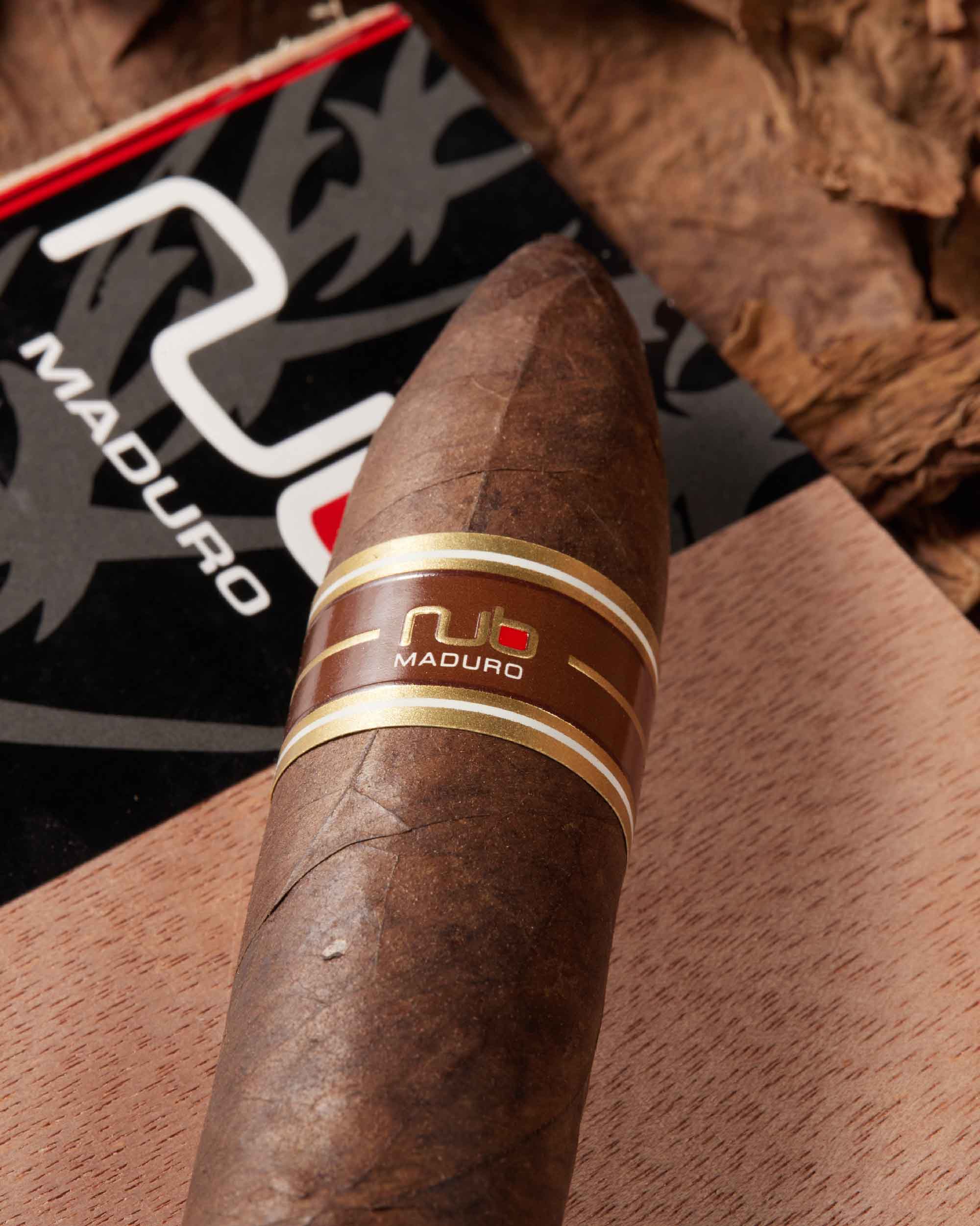 Nub 464T Maduro Premium Cigar - Handcrafted Full-Bodied Smoke for Cigar Enthusiasts | Perfect for Relaxation, Special Occasions & Gifting