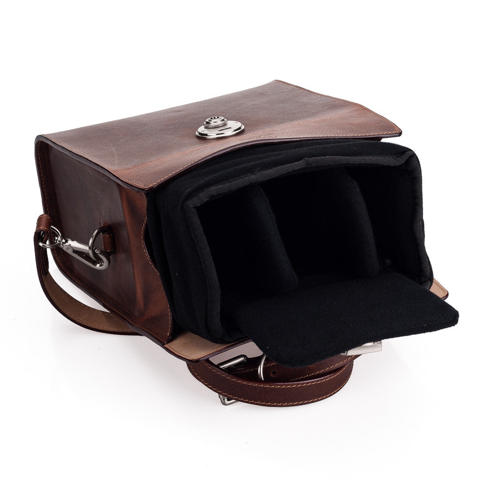 Arte di Mano Heritage Camera Bag Rally Volpe - Premium Leather DSLR/SLR Shoulder Bag for Photographers - Perfect for Travel, Street & Studio Photography
