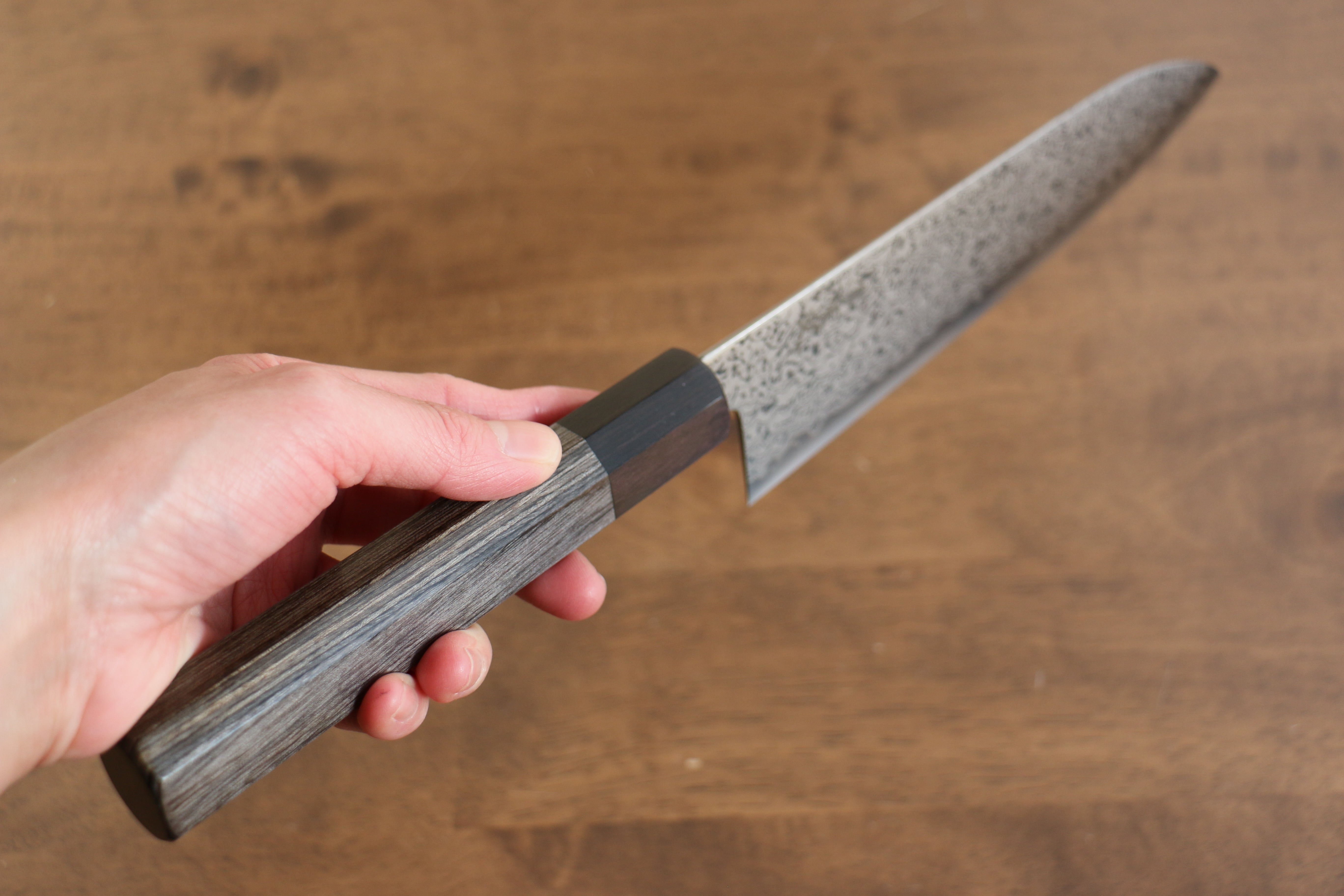 Premium Kanjyo VG10 Damascus Santoku Knife 180mm - Japanese Chef Knife with Gray Pakkawood Handle - Perfect for Slicing, Dicing & Chopping Vegetables, Meat & Fish