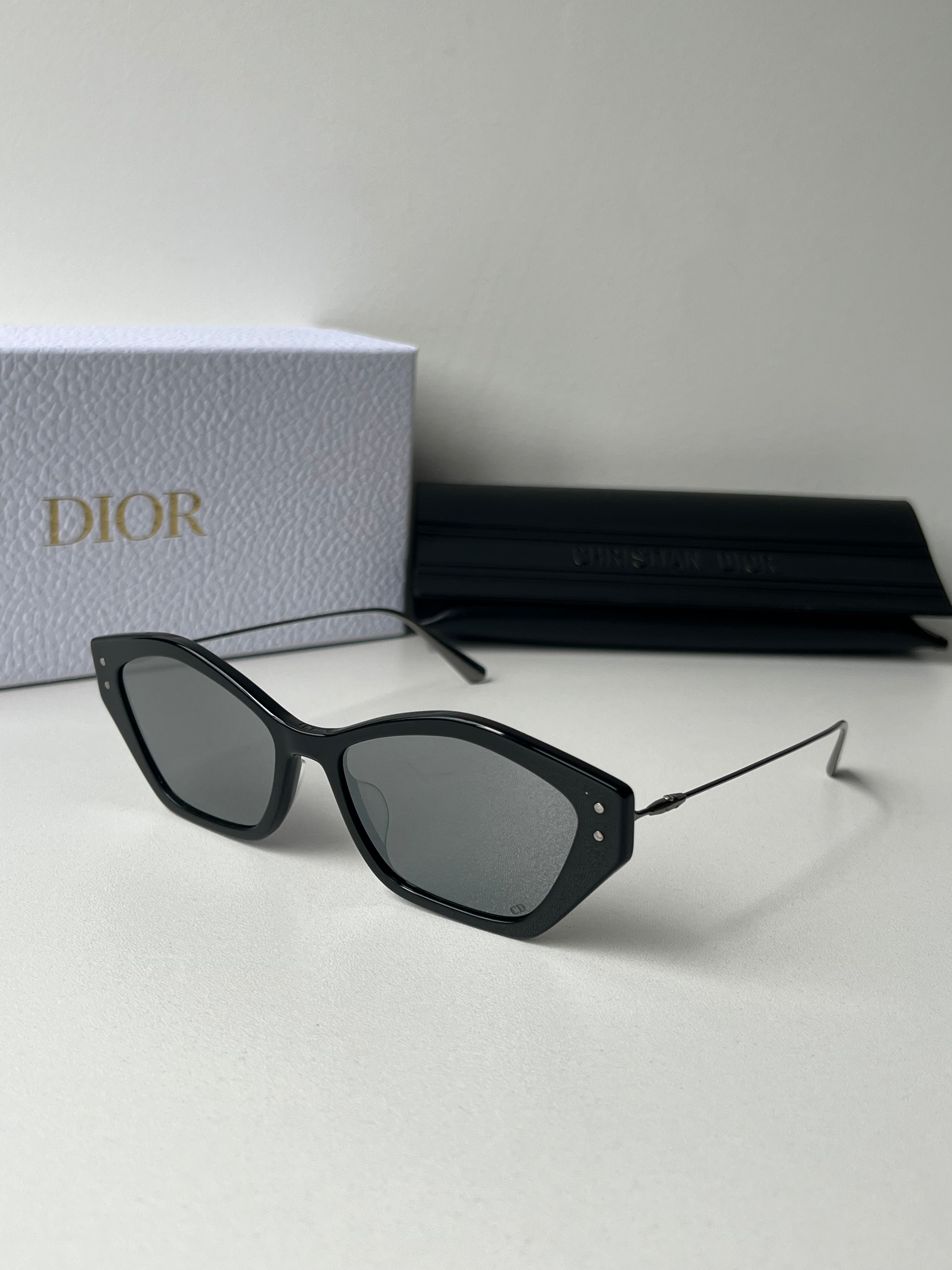 Dior MissDior S1U Black Silver Sunglasses for Women - Luxury Designer Shades for Fashion, Beach & Outdoor Activities