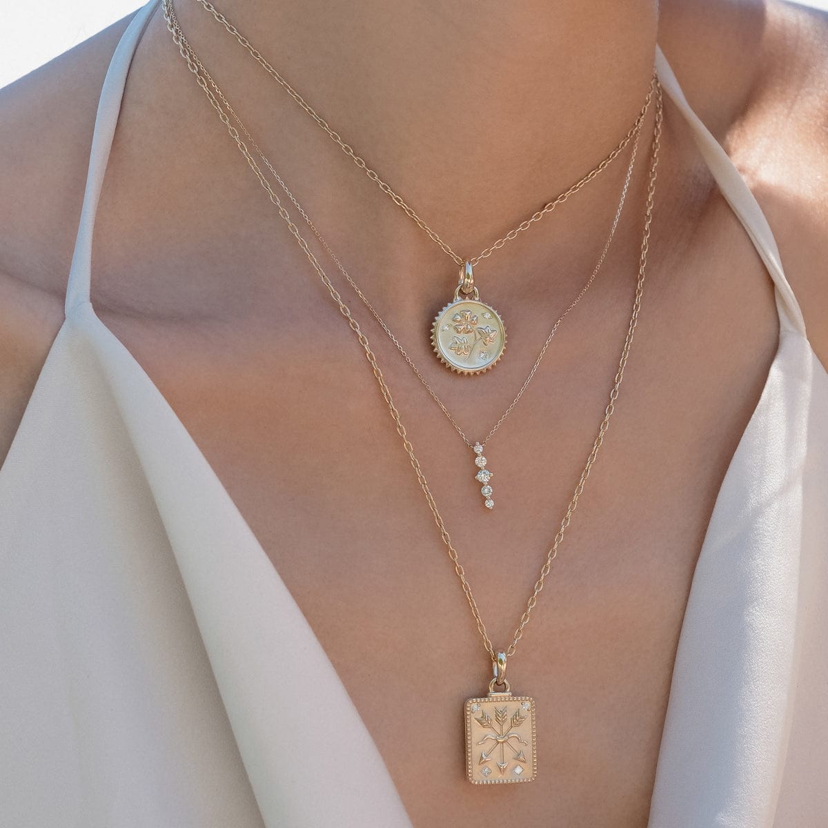 Strength Medallion Necklace for Men & Women - Motivational Jewelry for Daily Wear, Workout & Spiritual Protection
