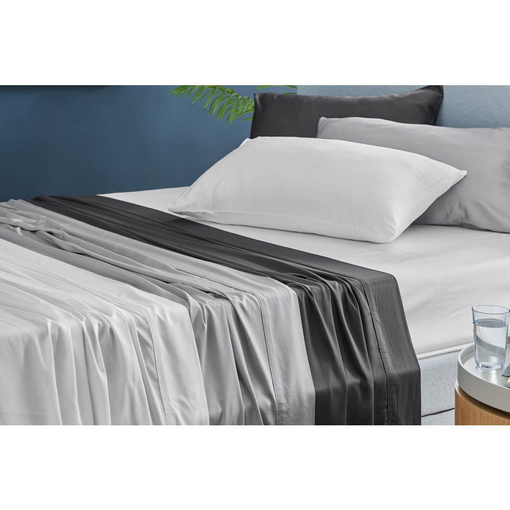 100% Natural Bamboo Bed Sheet Set - Queen Size, Silver Gray - Ultra Soft & Breathable for All-Season Comfort - Perfect for Hot Sleepers & Eco-Friendly Home Decor
