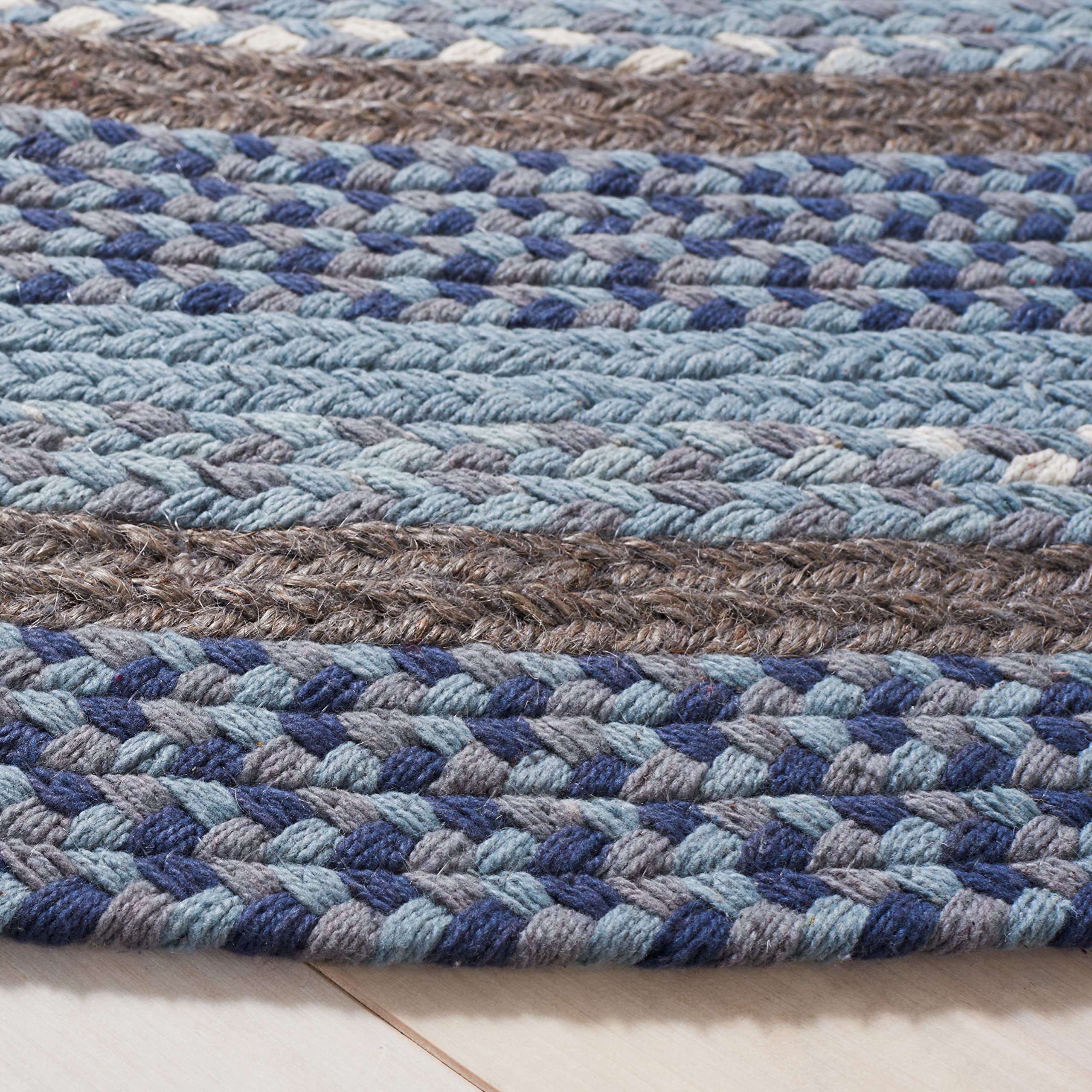 SAFAVIEH Braided Collection 6' Round Blue/Grey BRD257M Reversible Cotton Area Rug - Farmhouse Style, Rustic Decor for Living Room, Bedroom & Entryway