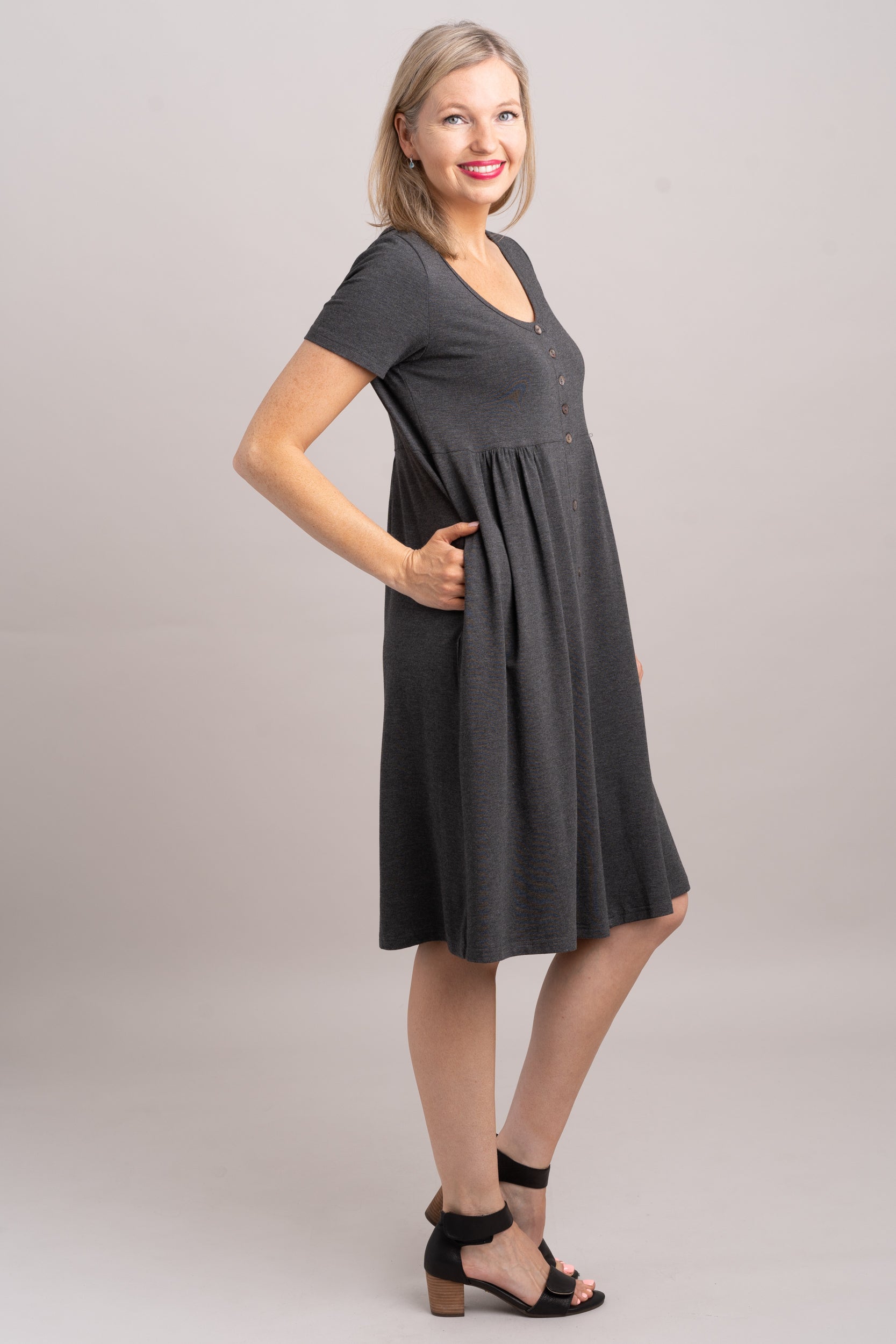 Stylish Nelly Short Sleeve Bamboo Dress in Graphite - Perfect for Summer Outings, Beach Vacations & Casual Wear