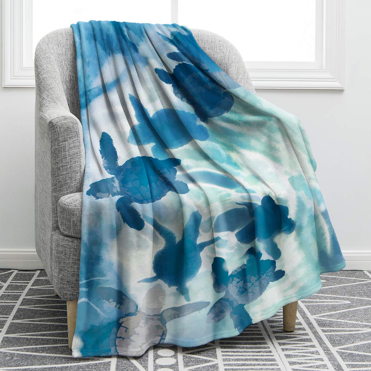 Jekeno Soft Sea Turtle Plush Blanket - Cozy Flannel Throw for Adults & Kids, Perfect Gift for Christmas, Birthday, Valentine's Day - Ideal for Boys, Girls, Teens Ages 2-10 | Great for Snuggling, Bedroom Decor, Movie Nights & Gifts