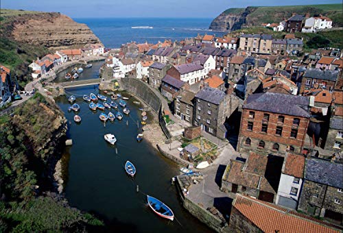 Whitby-england-b5