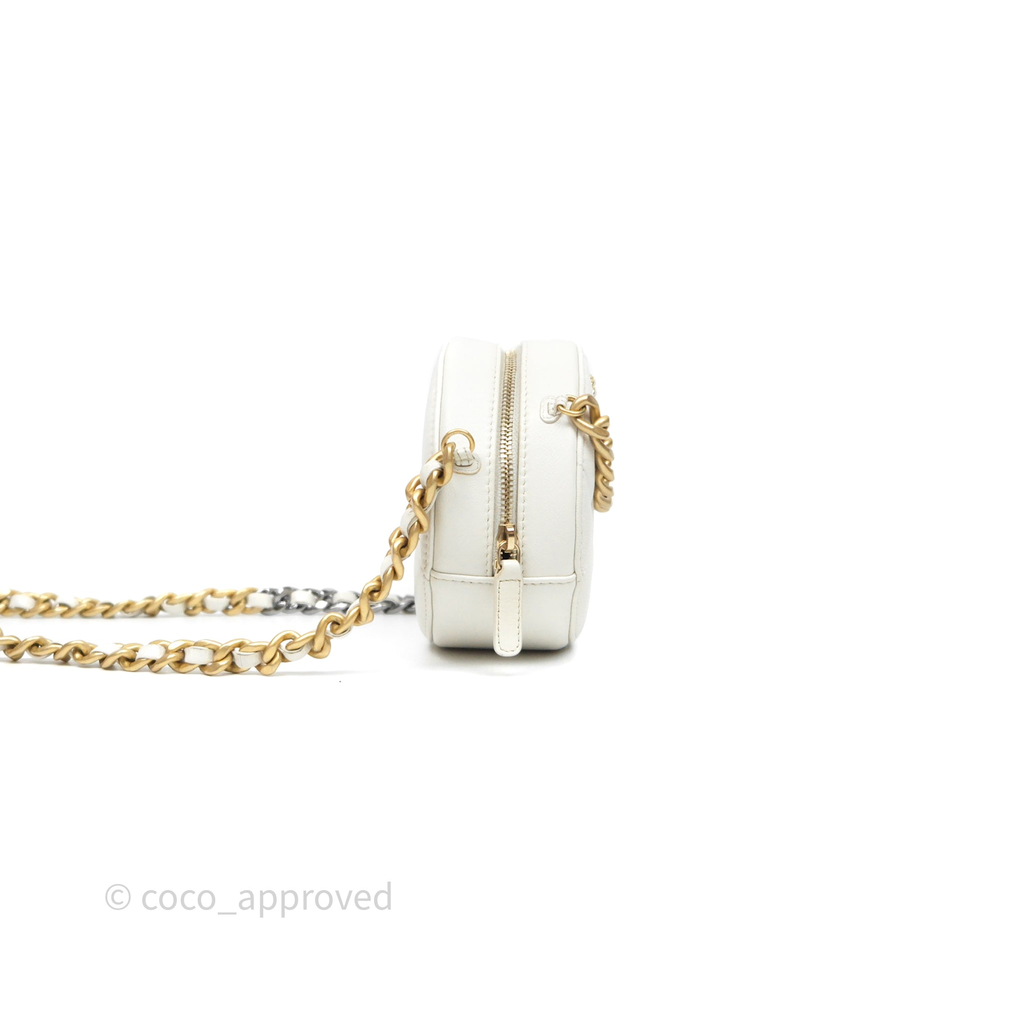 Chanel 19 Round Clutch With Chain - White Calfskin Leather Crossbody Bag Mixed Gold/Silver Hardware - Perfect for Evening Parties & Special Occasions