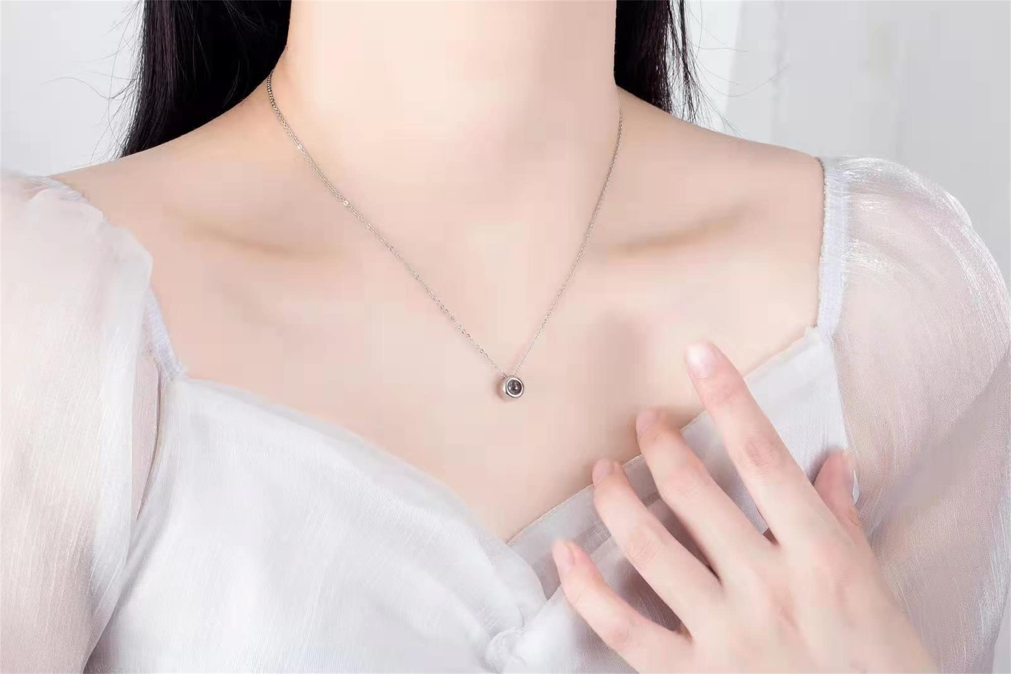 Personalized Round Photo Projection Necklace - Custom Engraved I Love You in 100 Languages Jewelry Gift for Women, Mom, Wife - Perfect for Anniversaries, Valentine's Day & Romantic Occasions