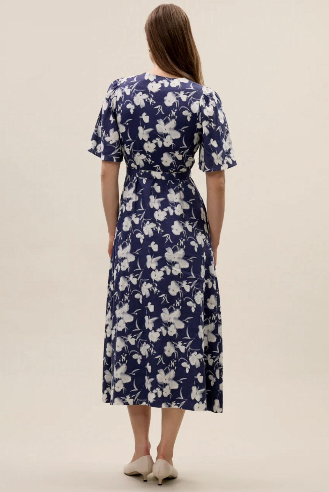 Bea Linen Maxi Dress for Women - Flowy Summer Beach Dress with Pockets, Boho Chic Long Dress for Vacation, Outdoor & Casual Wear