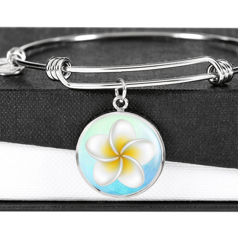 Elegant Frangipani Flower Bangle Bracelet for Women - Handmade Boho Jewelry for Casual Wear, Parties & Special Occasions
