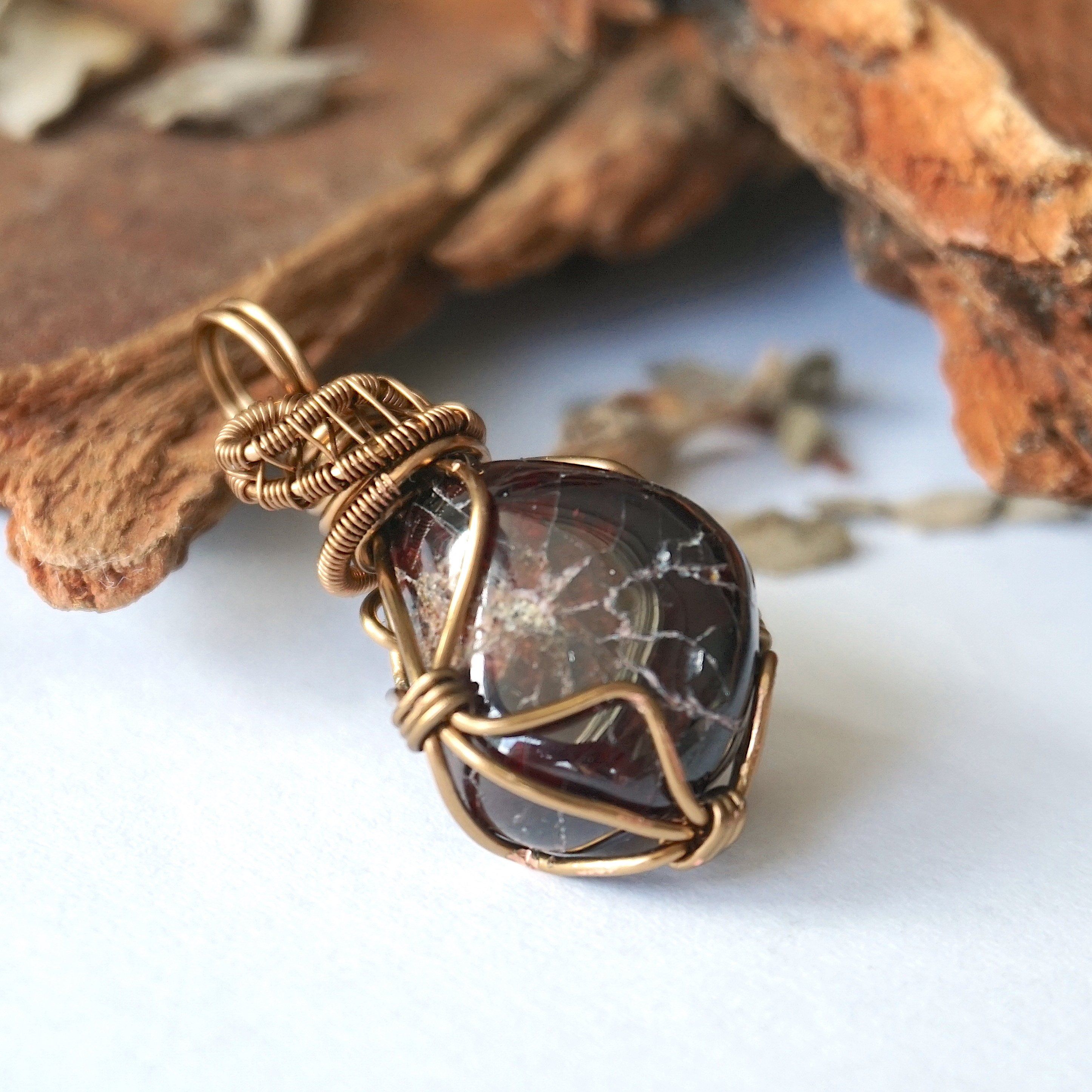 Raw Garnet Pendant Necklace in Antique Bronze - Natural Gemstone Jewelry for Women, Boho Chic Accessory for Everyday Wear & Special Occasions