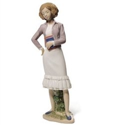 Lladro Collectible Porcelain Figurine - 'Going to Learn' 9.5 Inch Tall Teenage School Girl Statue | Handcrafted Spanish Ceramic Art | Perfect for Home Decor, Gift Giving & Collector's Display