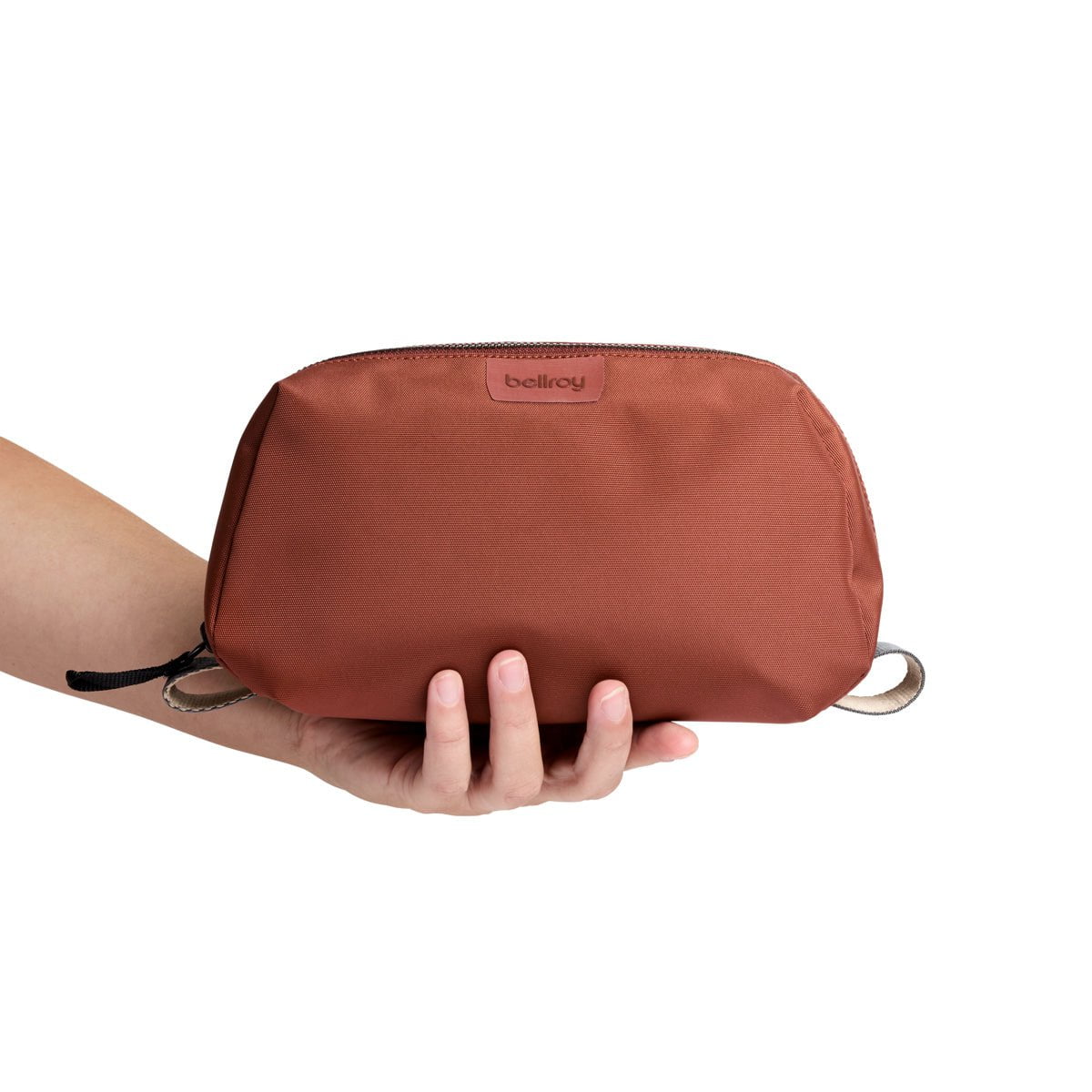 Bellroy Premium Travel Toiletry Bag - Water-Resistant & Compact Organizer for Men & Women | Perfect for Air Travel, Gym, Camping & Weekend Getaways