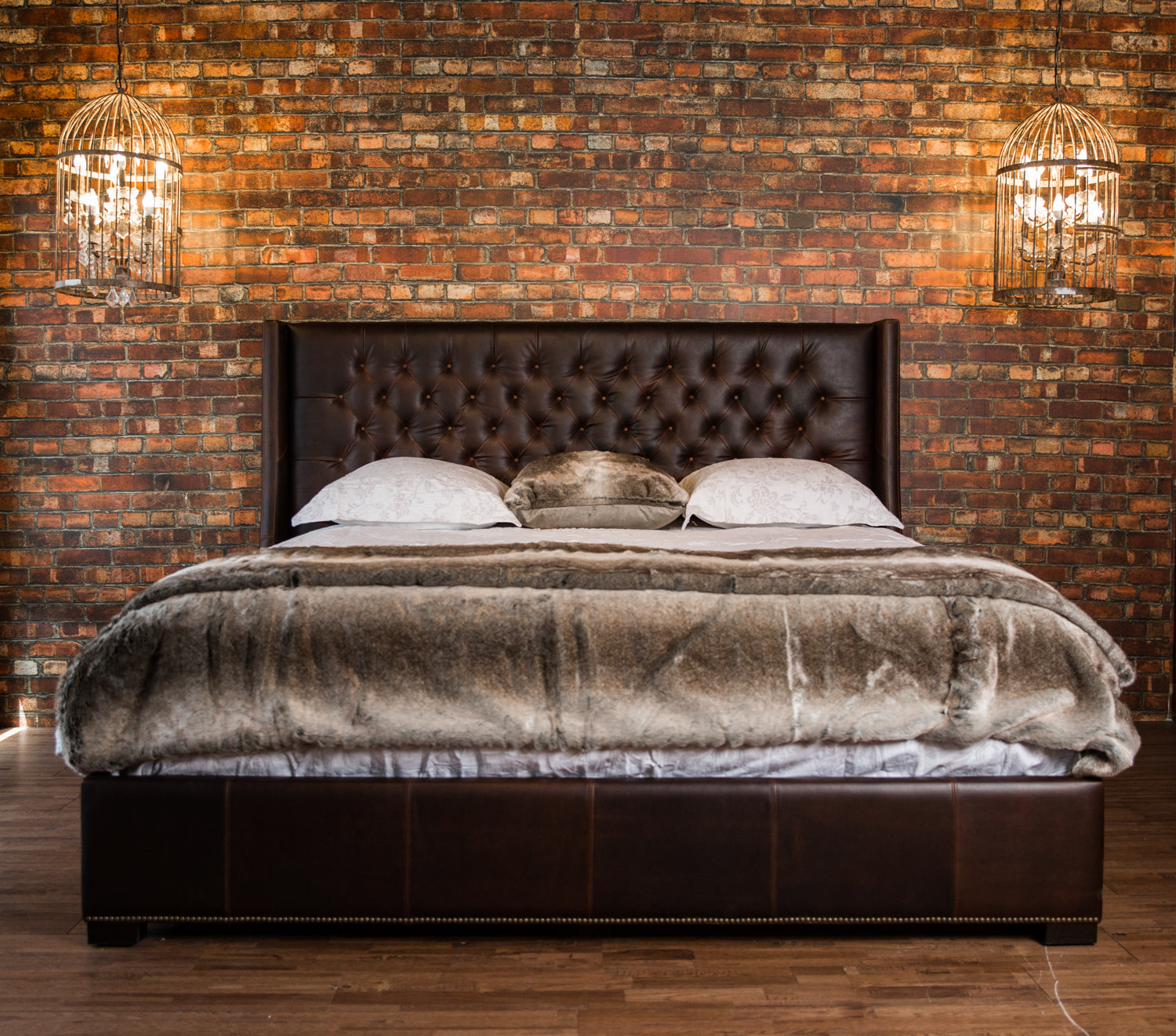 King Arthur Tufted Leather Wingback Bed Frame - Luxurious Upholstered Headboard for Bedroom Decor - Perfect for Master Suite, Guest Room & Home Theater Seating