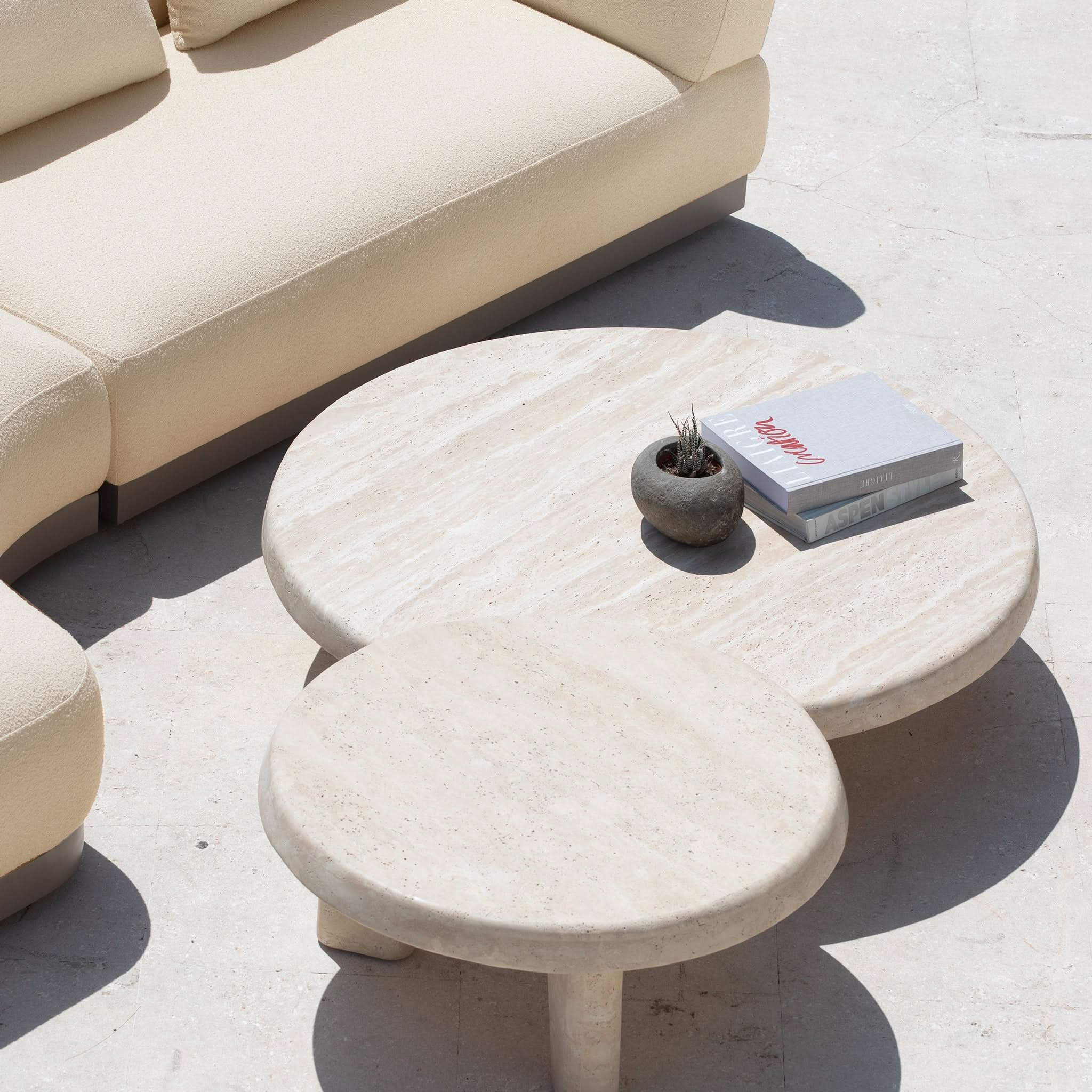 Lucca Round Coffee Table 33
