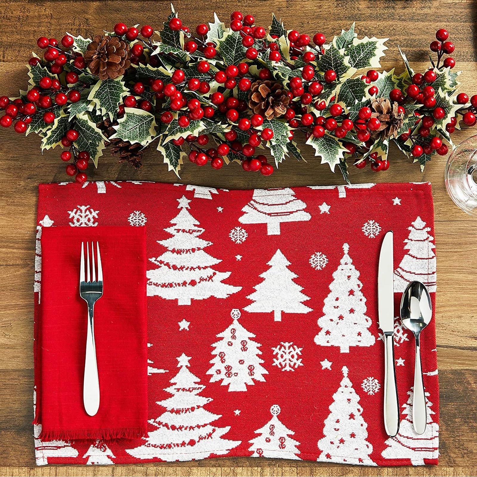 Okuna Outpost Red Christmas Tree Placemats Set of 6 - 17.5 x 13 Inch Holiday Dining Table Mats for Christmas Decor - Perfect for Festive Gatherings, Dinner Parties & Seasonal Home Decor