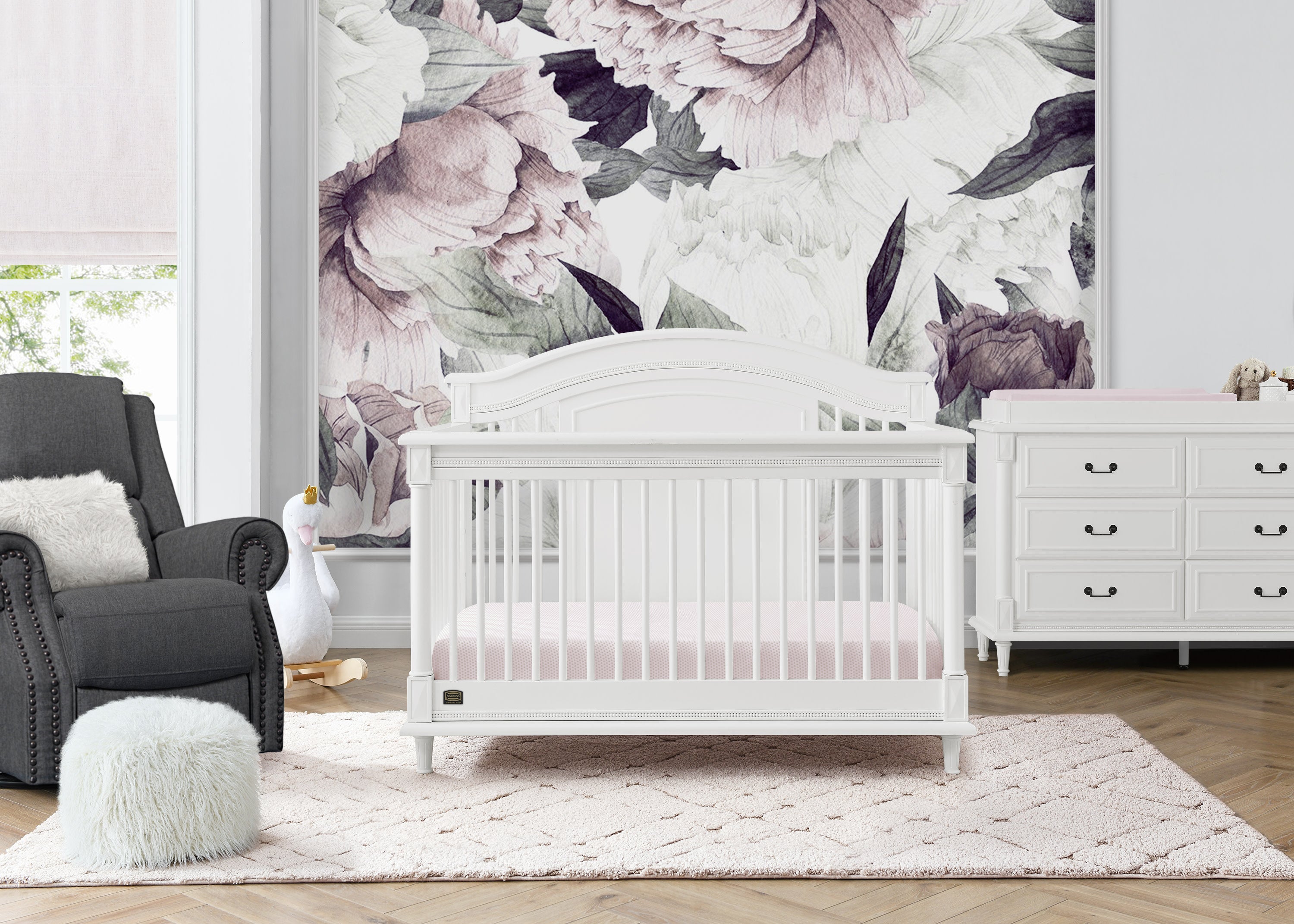 Juliette 6-in-1 Convertible Crib - Baby Crib to Toddler Bed, Daybed & Full Size Bed - Safe Nursery Furniture for Boys & Girls - Perfect for Newborns, Infants & Growing Kids