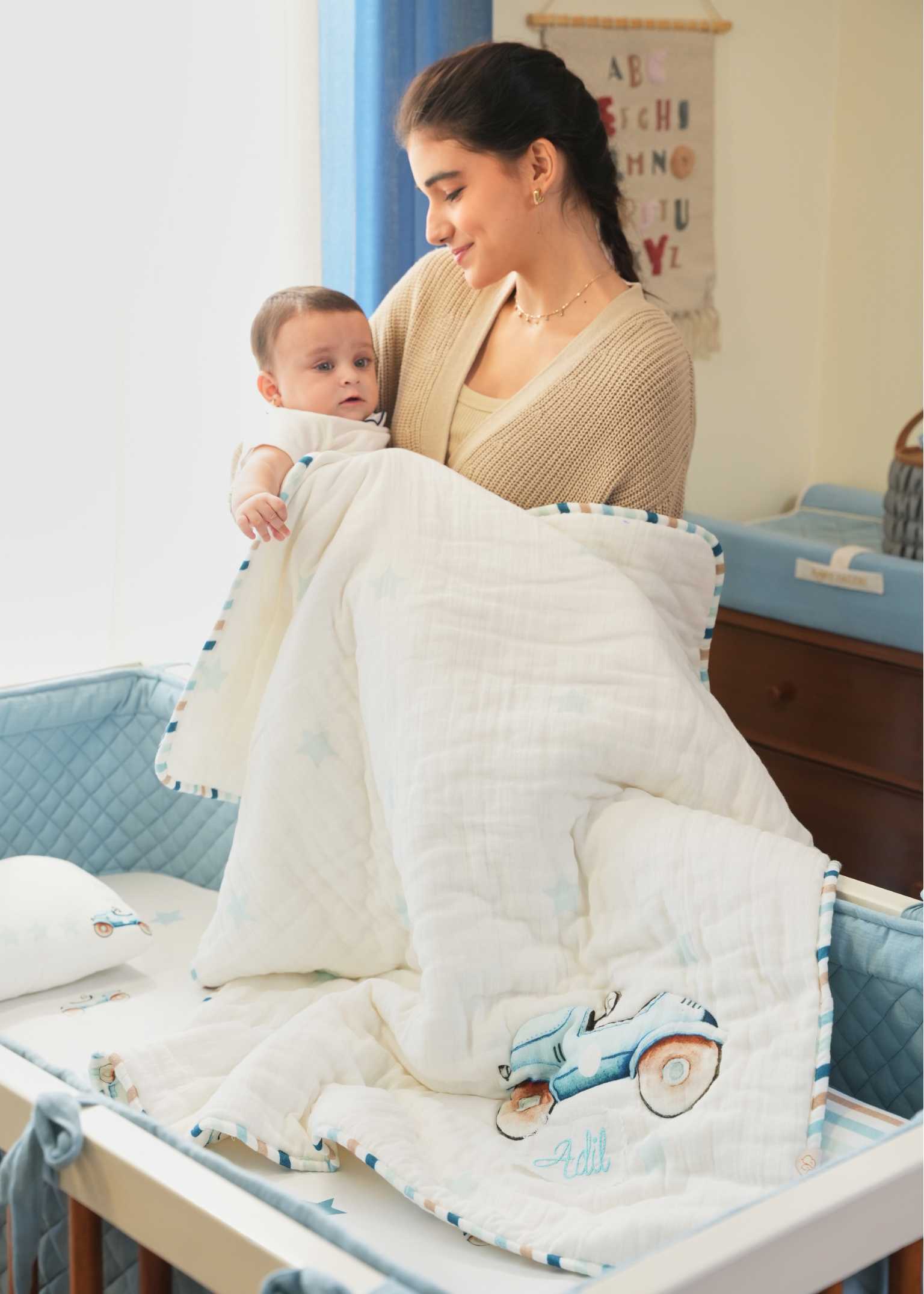 Soft & Cozy Roadster Baby Blanket and Pillow Gift Set - Perfect for Newborns, Nursery Decor, and Baby Shower Presents
