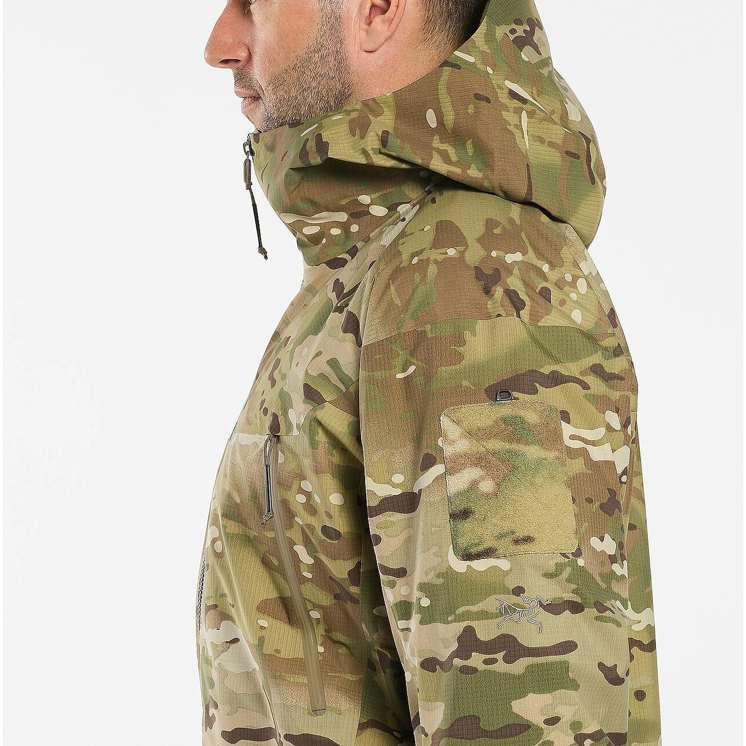 Arc'teryx LEAF Alpha LT Jacket Gen 2.1 MultiCam for Men - Waterproof Tactical Jacket for Hiking & Outdoor Adventures | Like New Condition