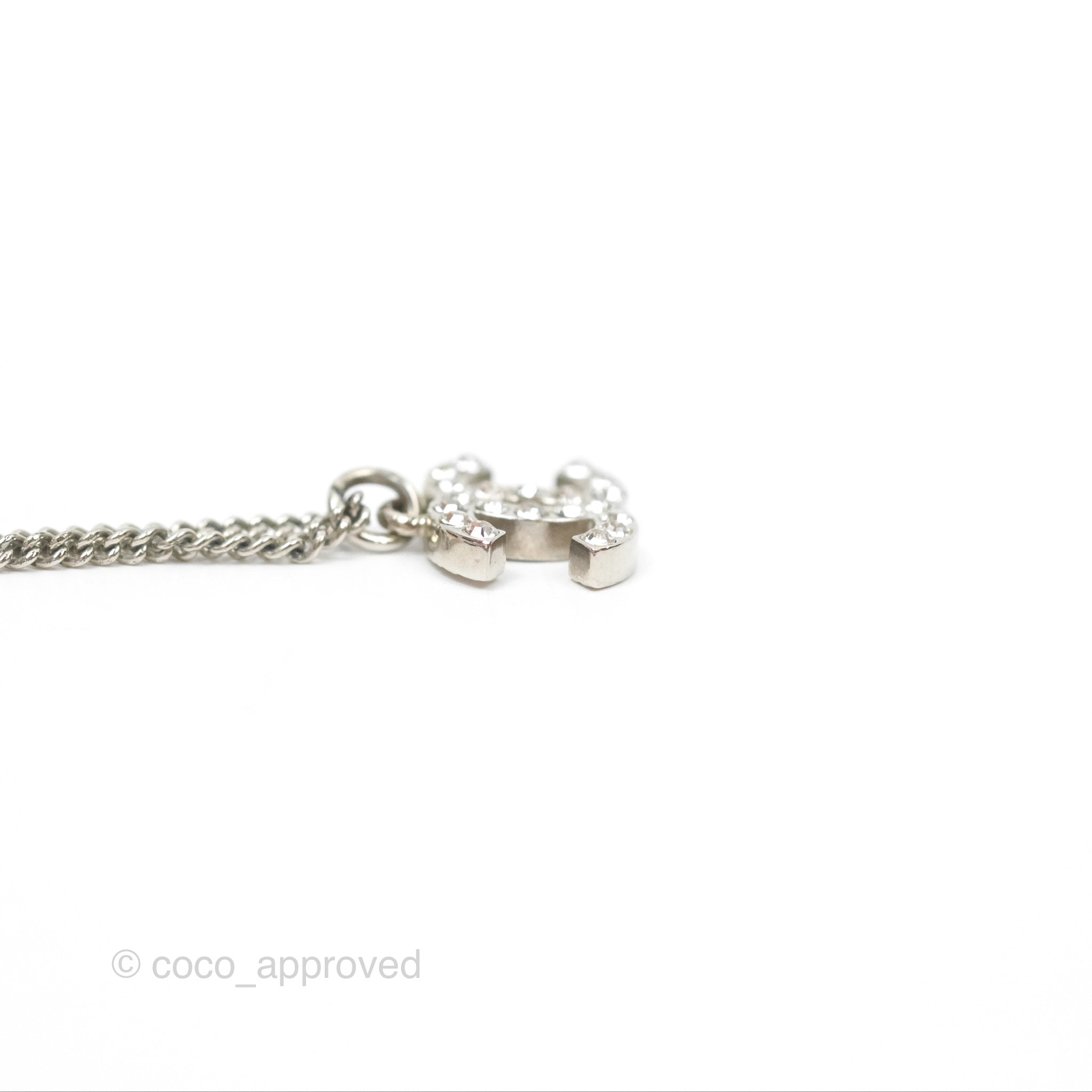 Chanel CC Pearl Necklace Silver Tone 12V - Elegant Fashion Jewelry for Women | Perfect for Parties, Weddings & Special Occasions